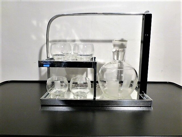 Liquor cellar bauhaus art deco 1930