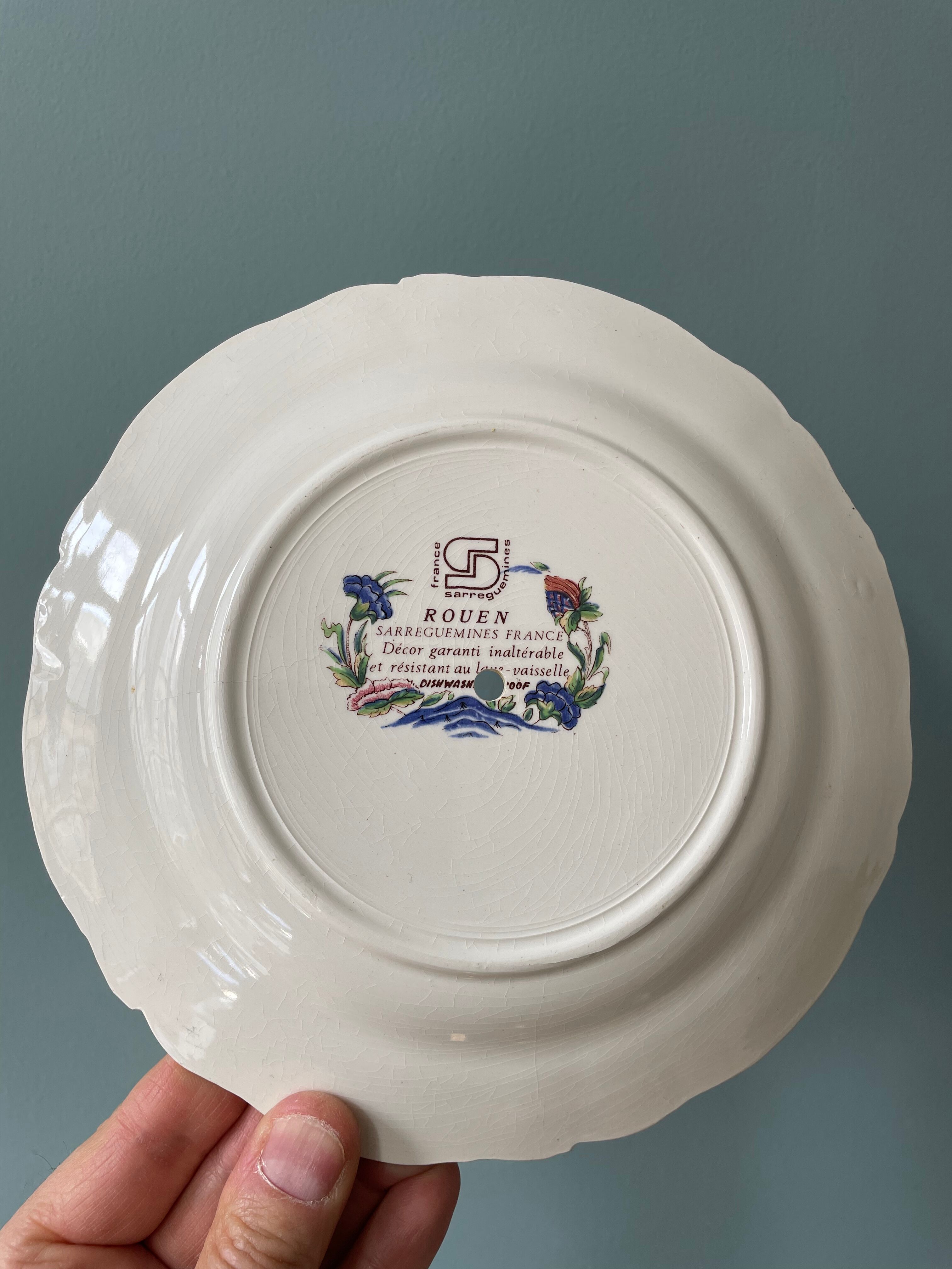 Assiette décorative Rouen Sarreguemines France