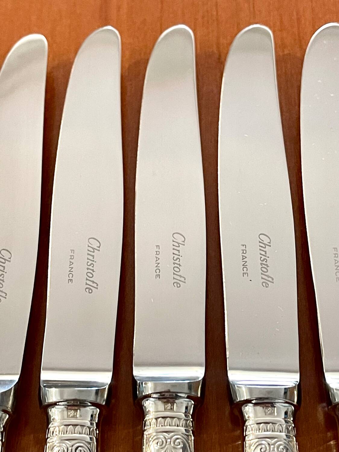 Christofle malmaison 8 person 40 piece cutlery set near new condition