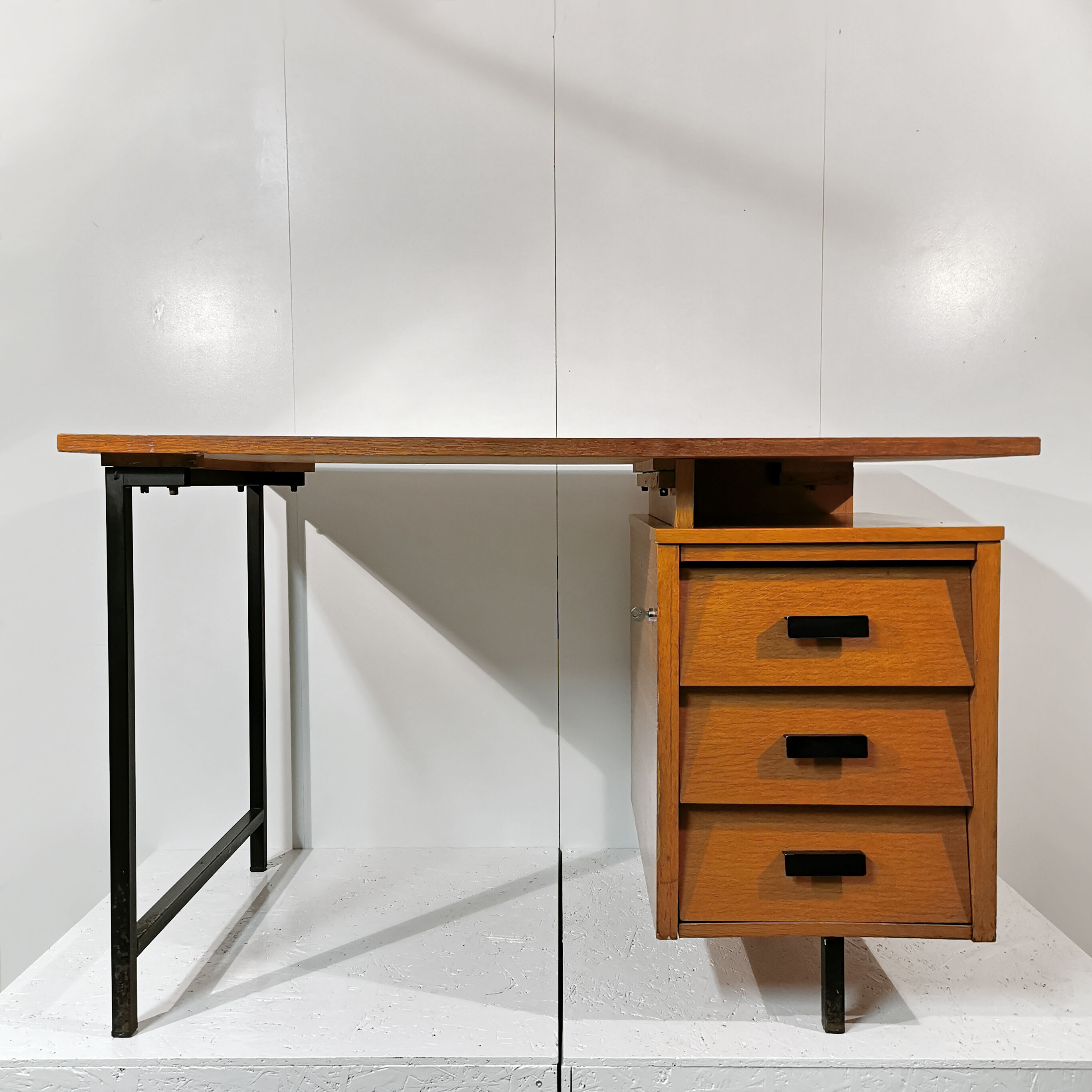 Desk 1950