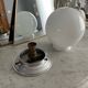 Plafonnier globe opaline vintage