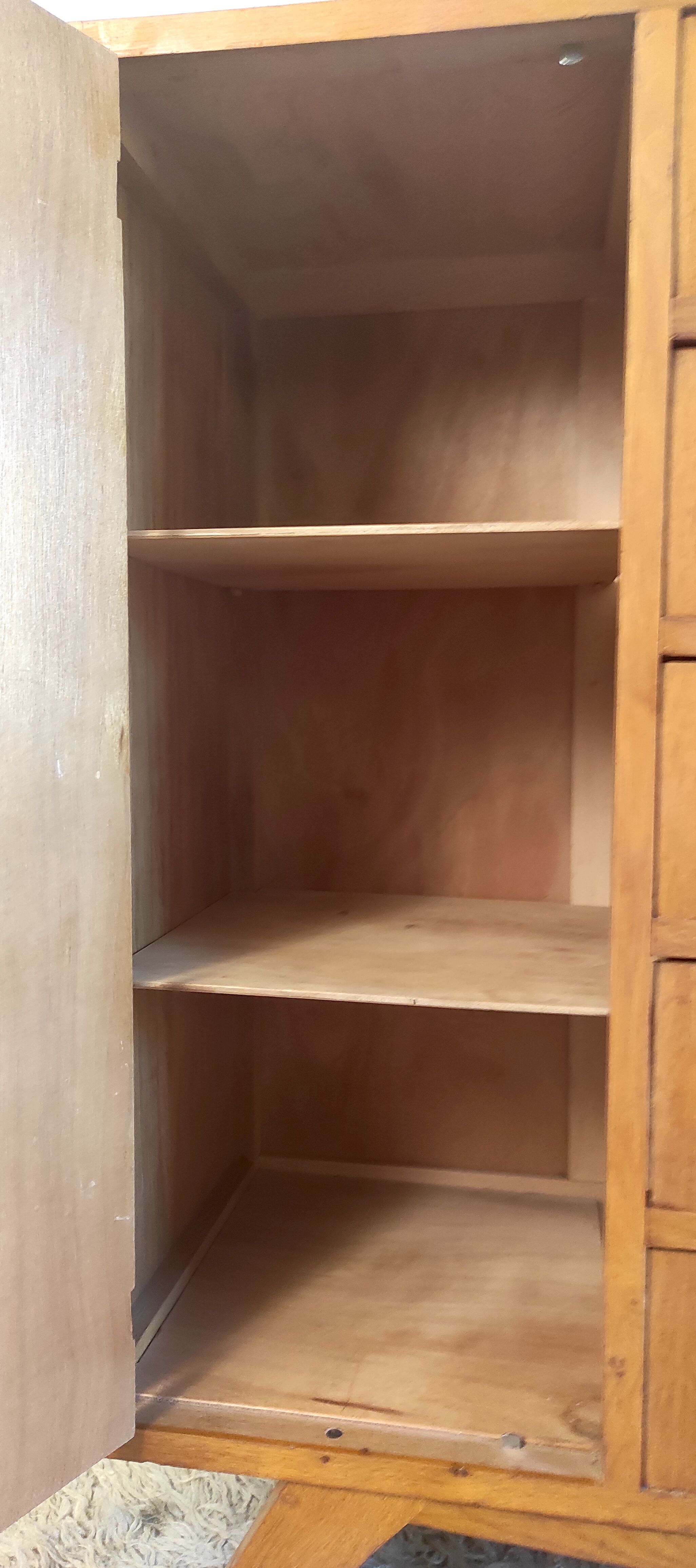 Gilded oak chest of drawers – 50s/60s