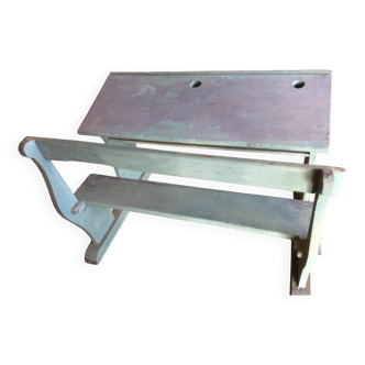School bench early 900