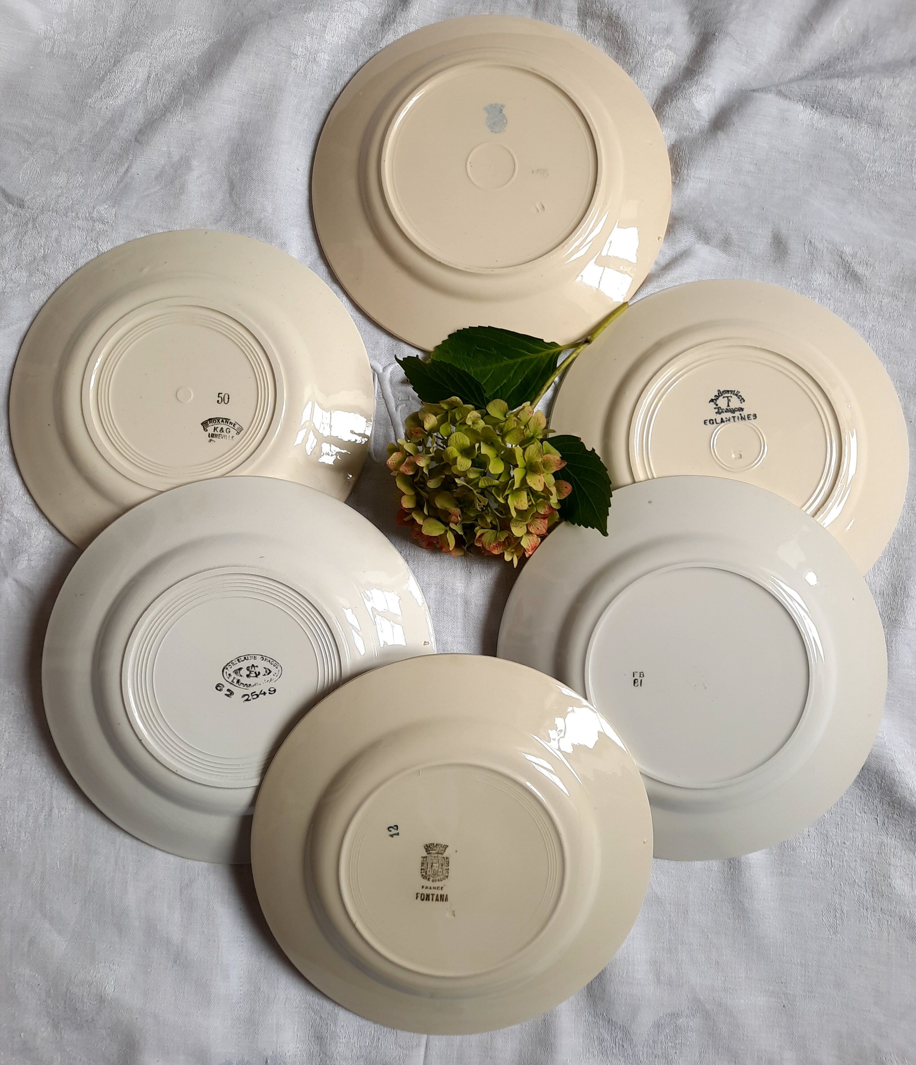 6 old flat plates mismatched in earthenware