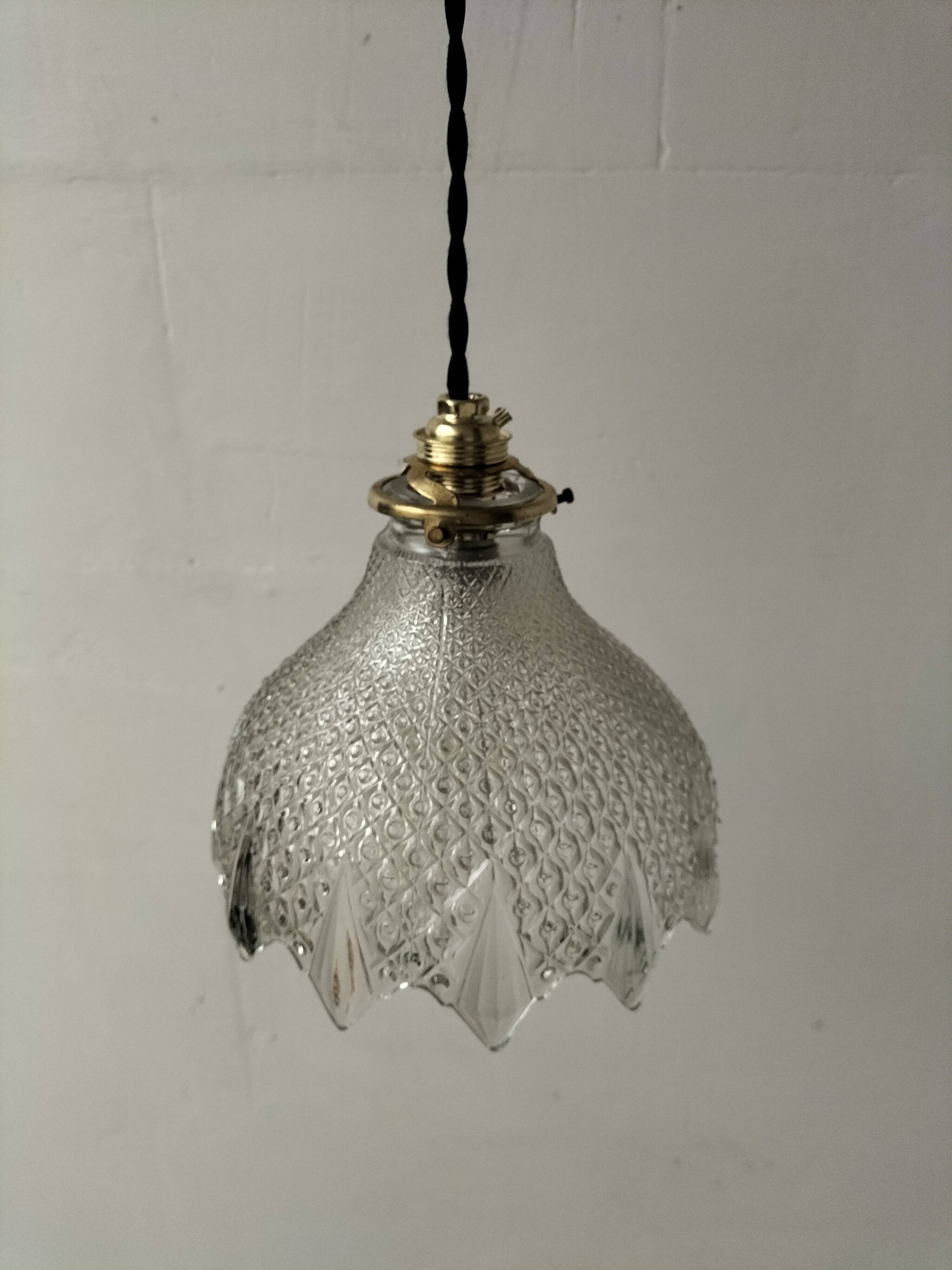 Holophane suspension