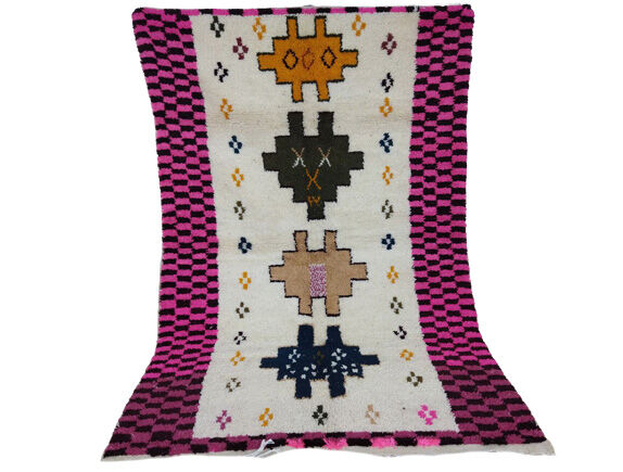 Handmade Moroccan Berber carpet 256x150cm