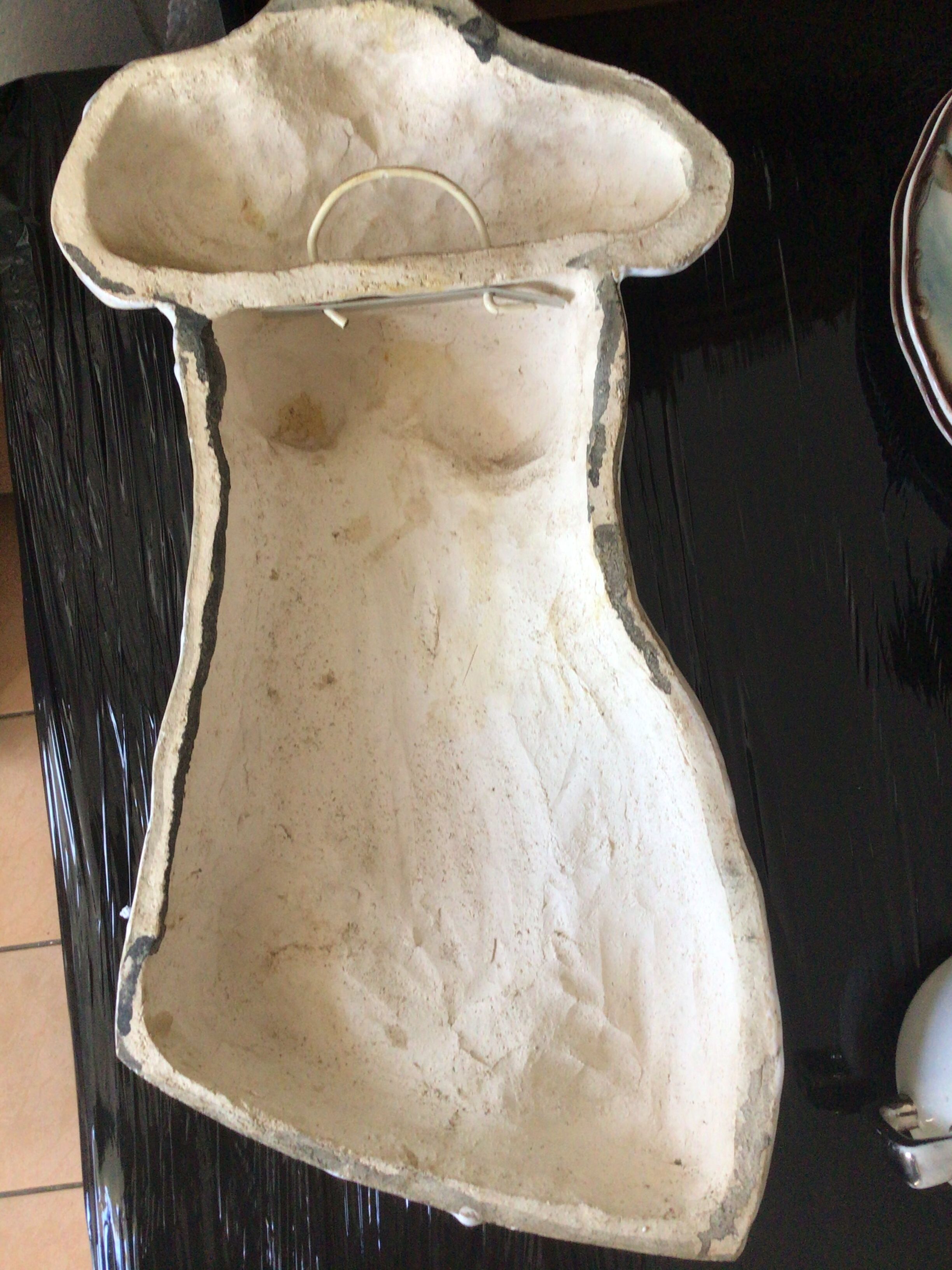 Woman bust in cracked ceramic Art deco