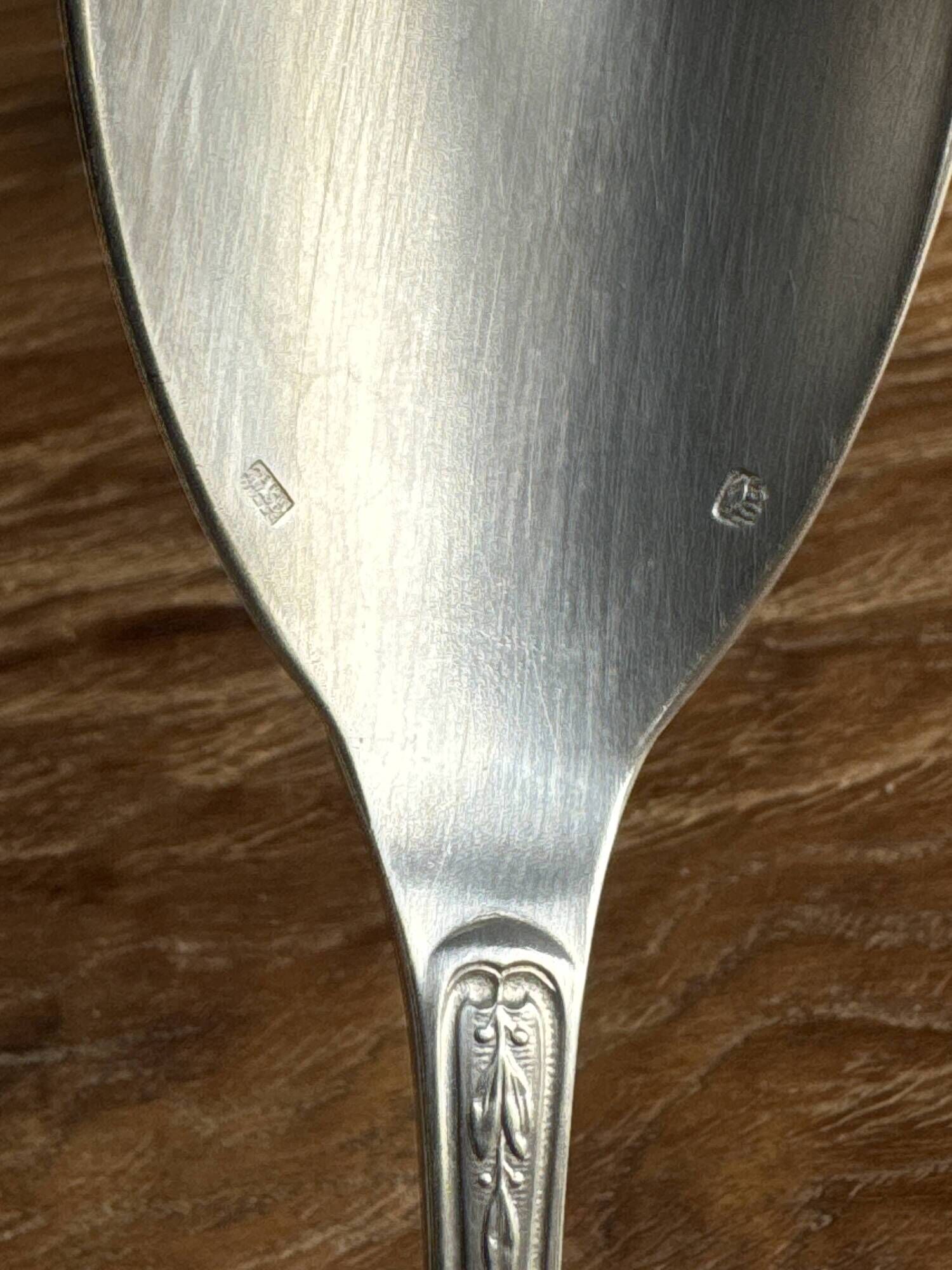 Silver-plated salad cutlery with laurel decoration in the Louis XVI style L27
