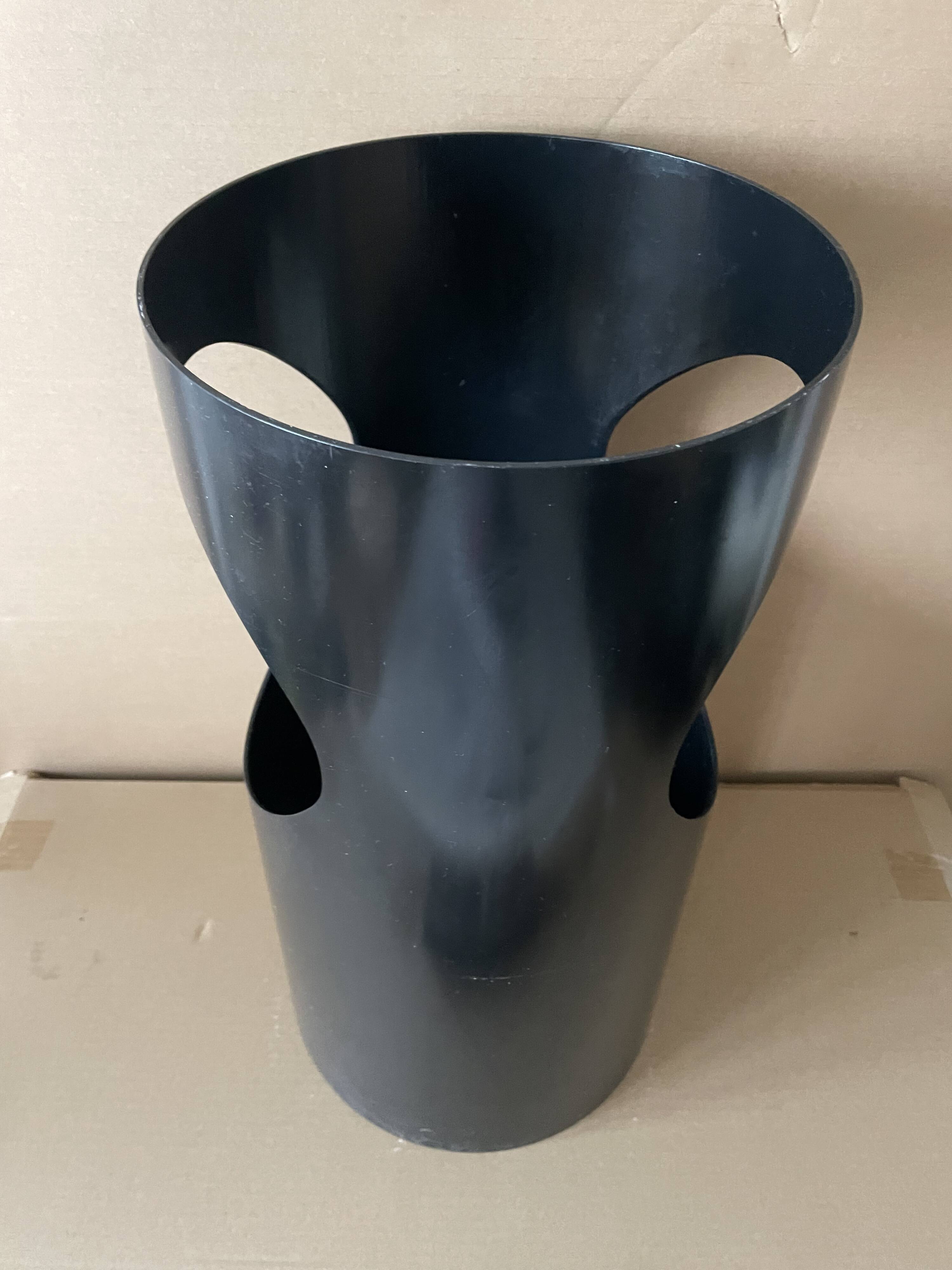 DANESE umbrella stand - Enzo Mari