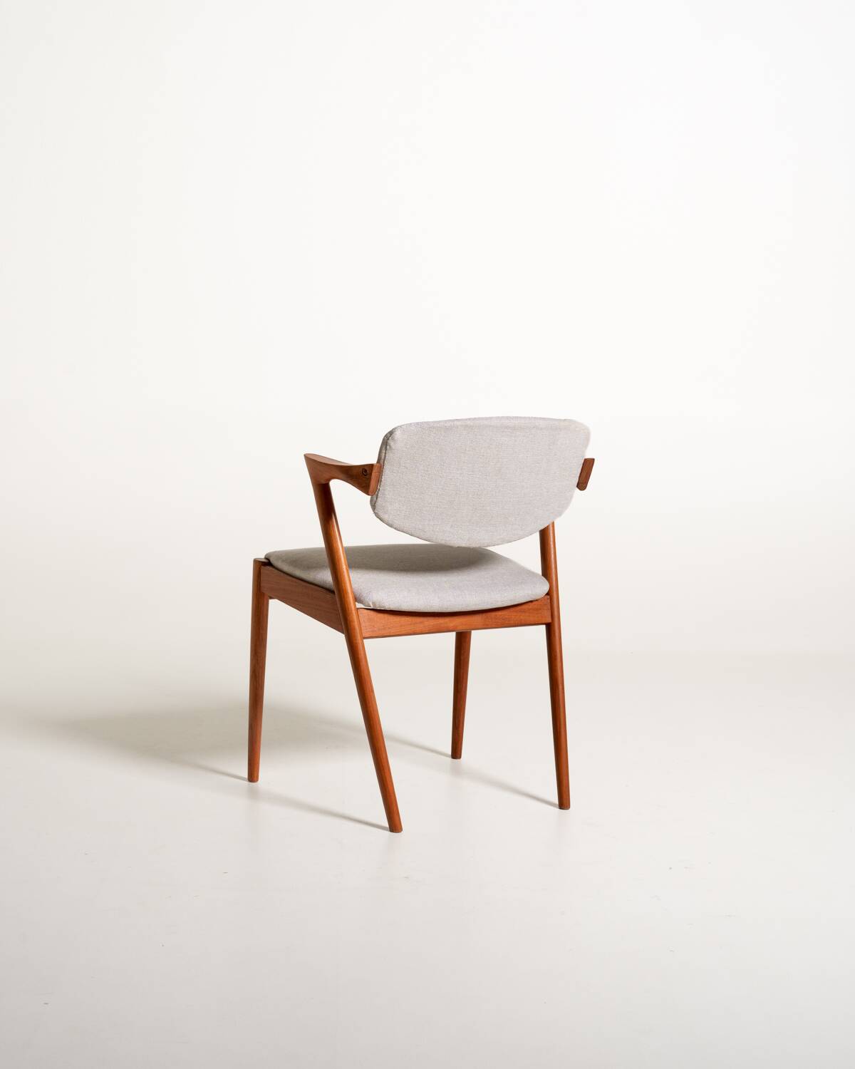 Set of 4 model “42” chairs by Kai Kristiansen for Schou Andersen