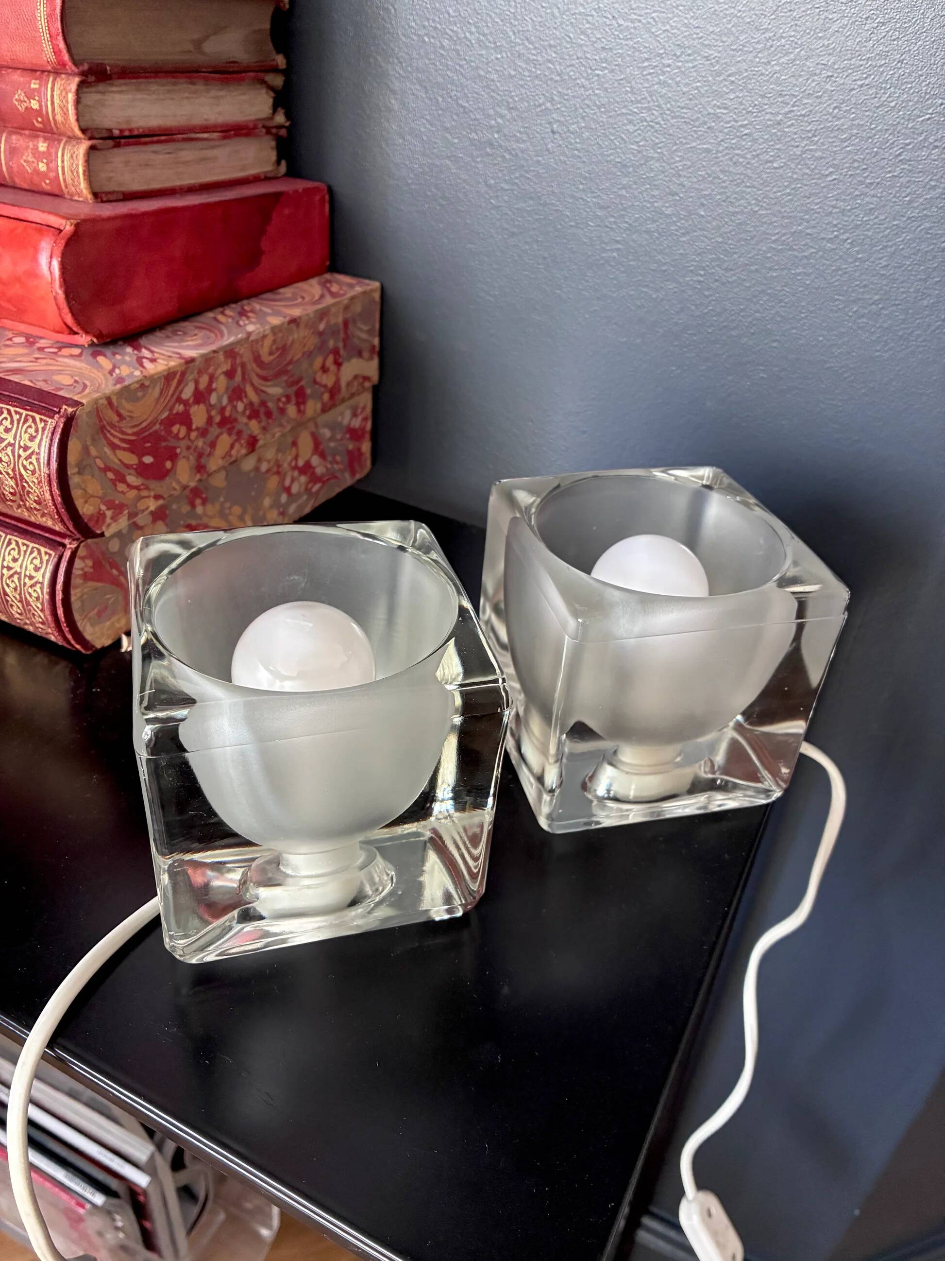 Pair of "Ice cube" glass lamps - 1970.
