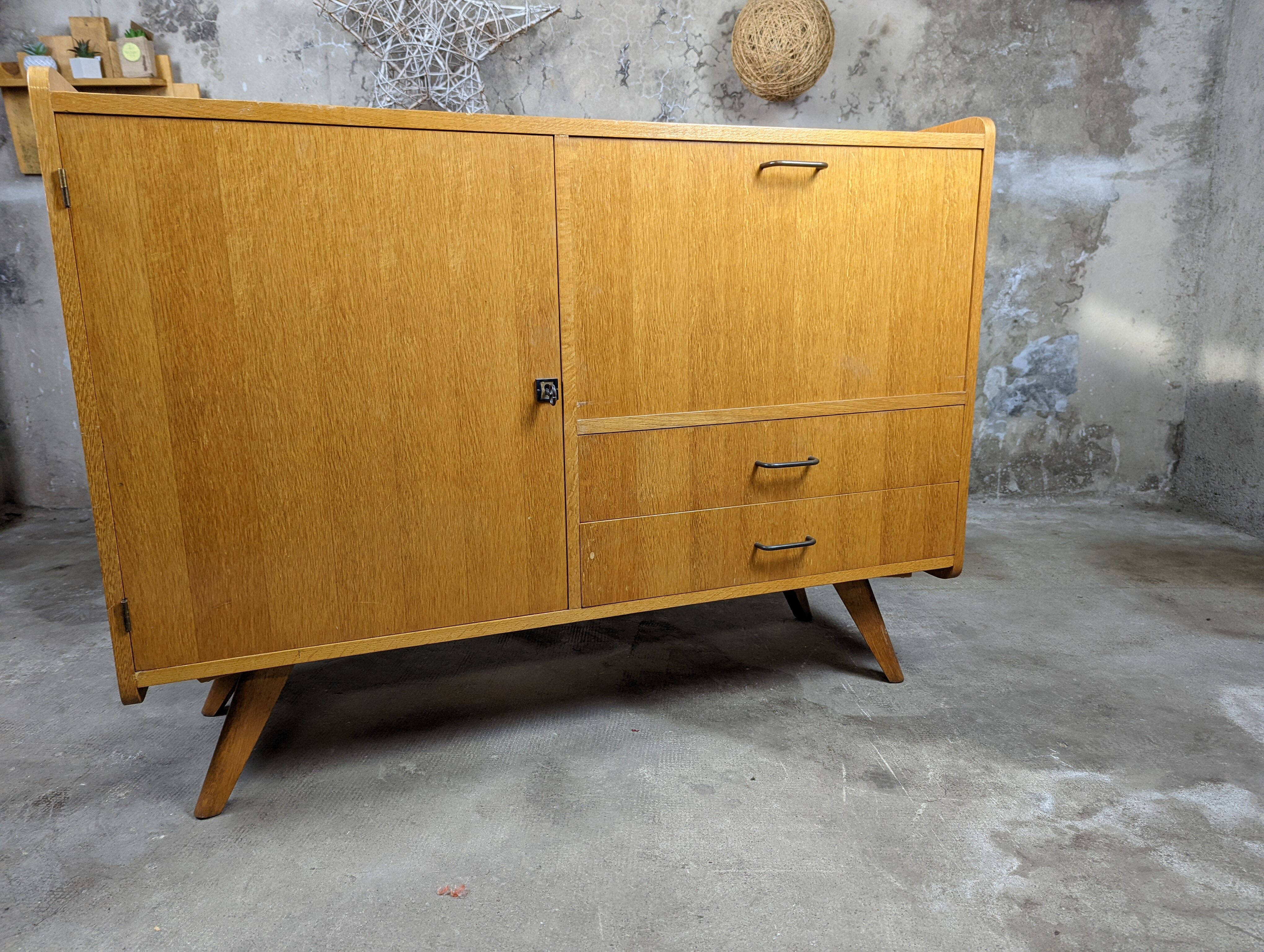 Enfilade foot compass