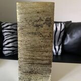 Golden vase
