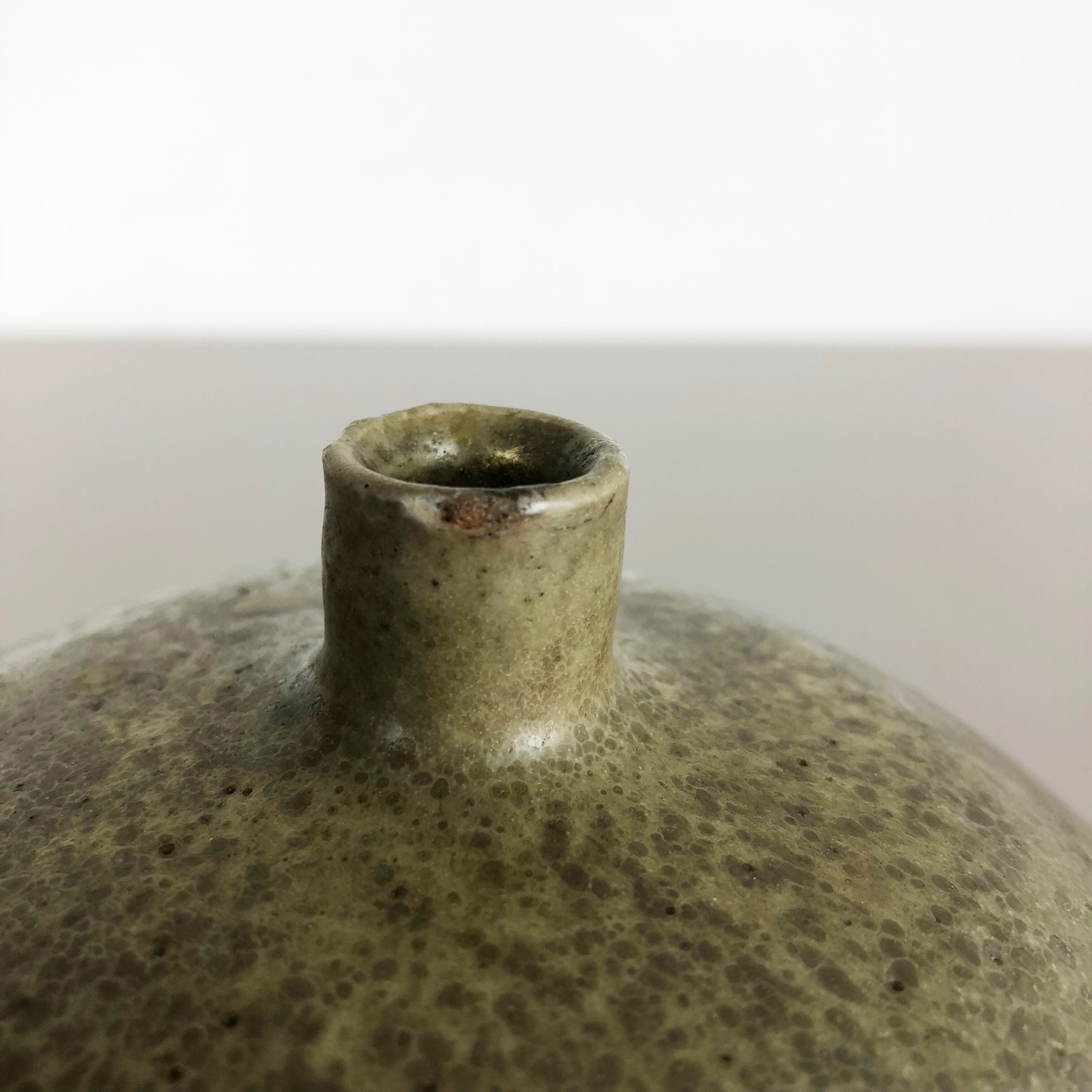 Original 1960 ceramic studio pottery vase by Piet Knepper for Mobach in the Netherlands