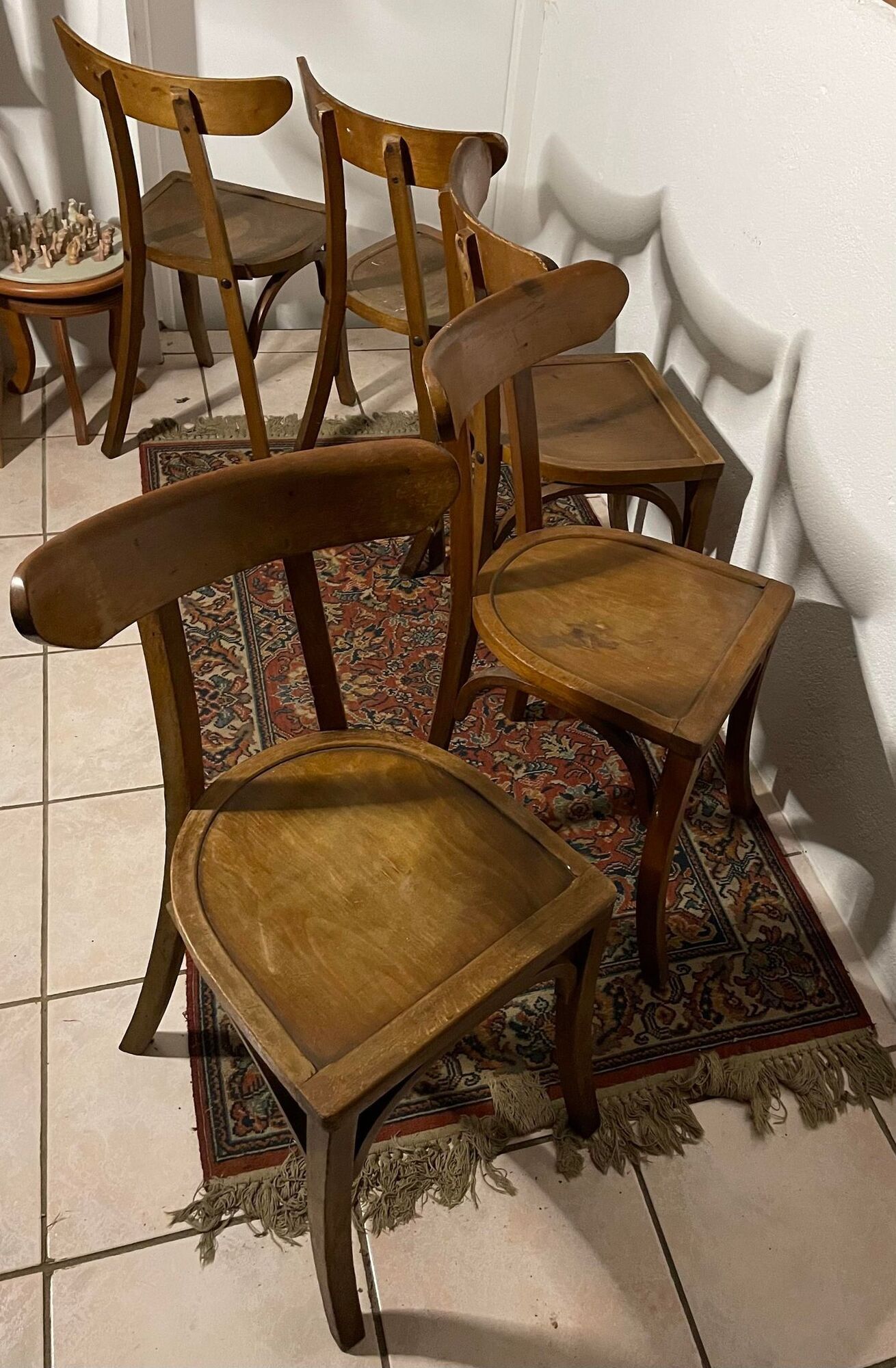 Set of 5 old wooden bistro chairs vintage "banana" folders