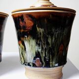 A pair of vintage stoneware pots from the 80s-90s with a Japanese style, signed handmade pottery.