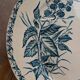 Assiette en terre de fer Badonviller modèle Mûre – décor bleu