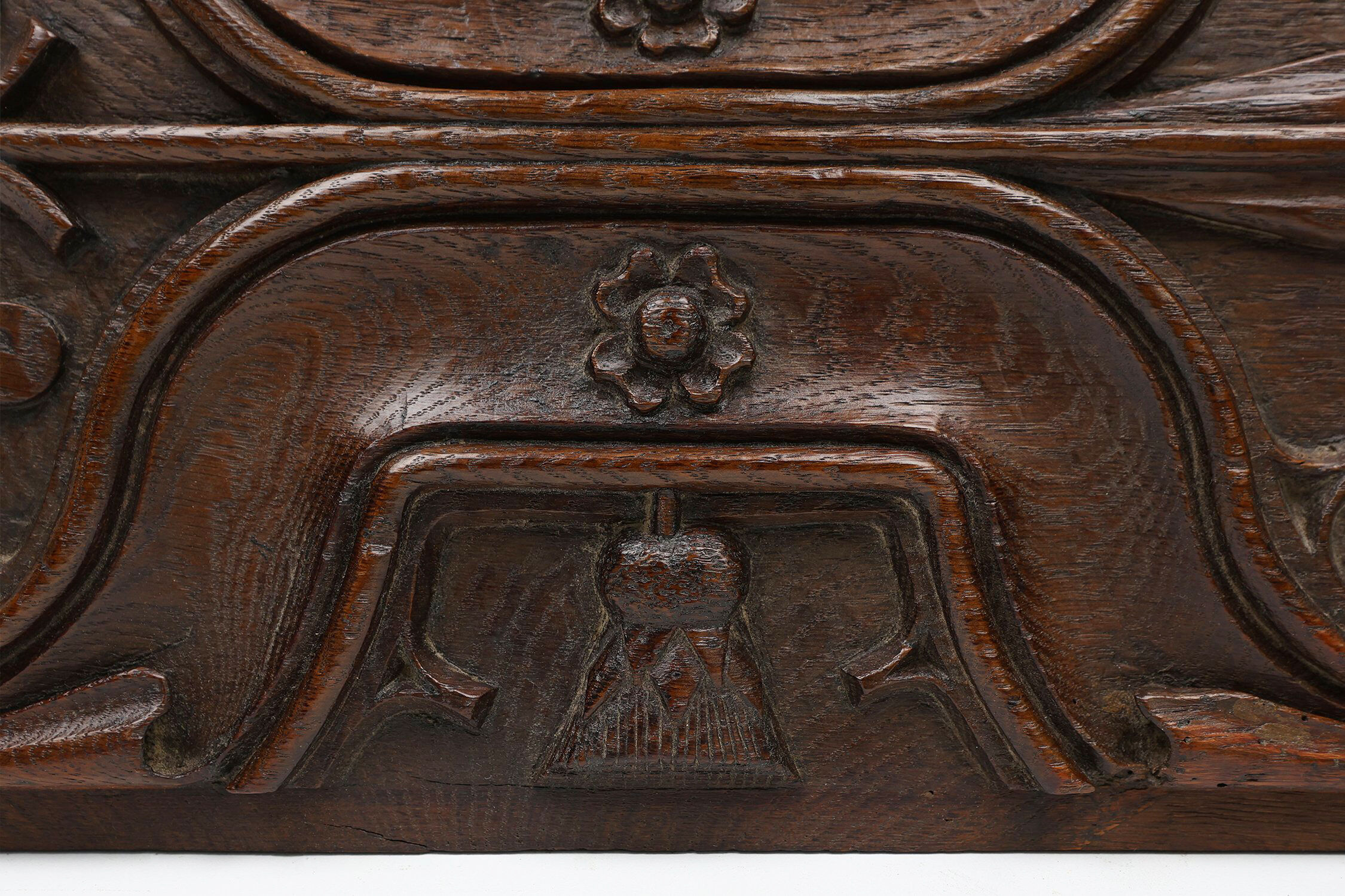Gothic Sculpted Panel in Oak, Belgium, 16th century
