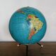 Globe tripode George philip & son