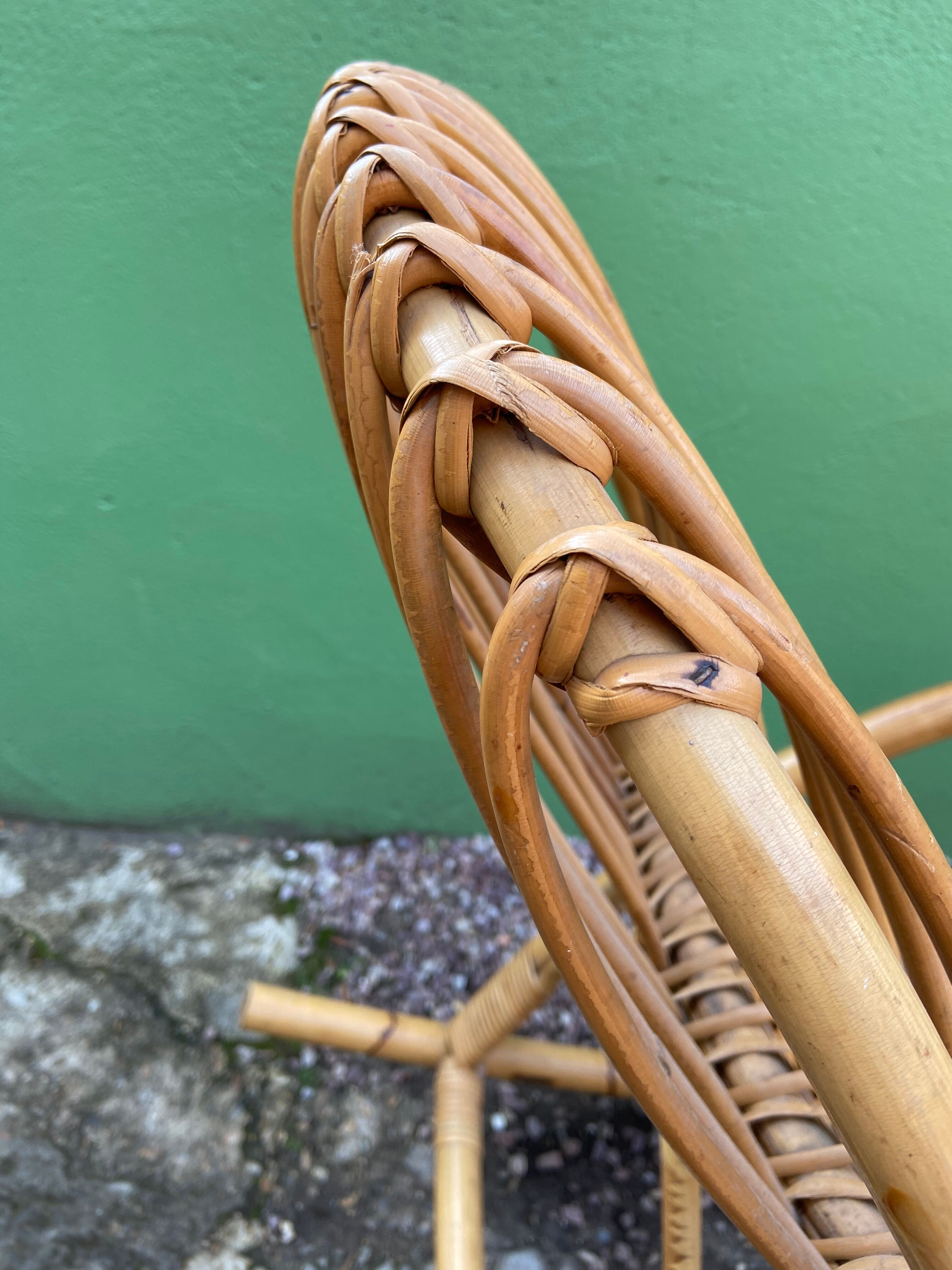 Rocking chair rattan