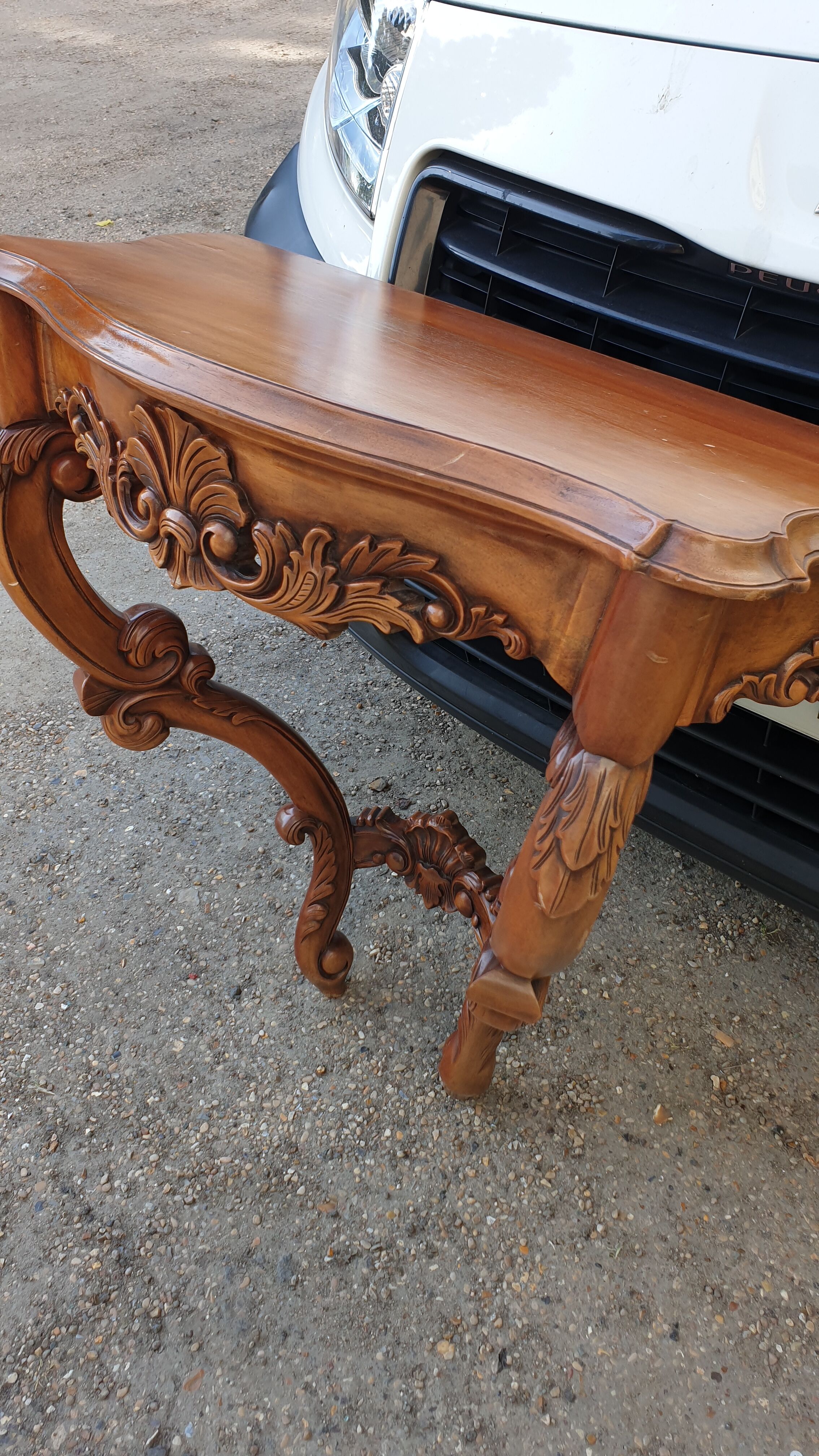 Louis XV wall console