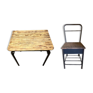 bureau d'écolier vintage