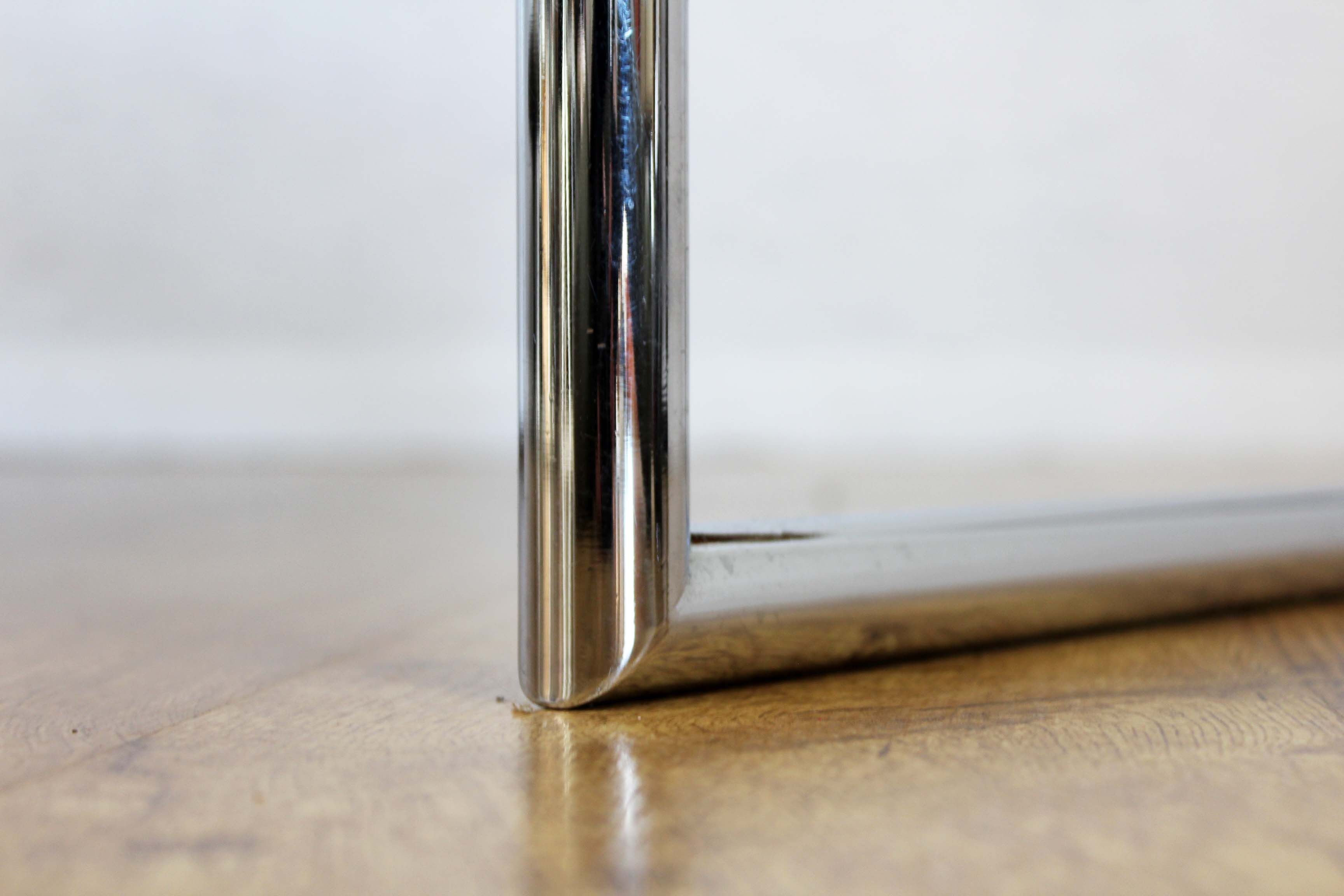 Coffee table Bauhaus style