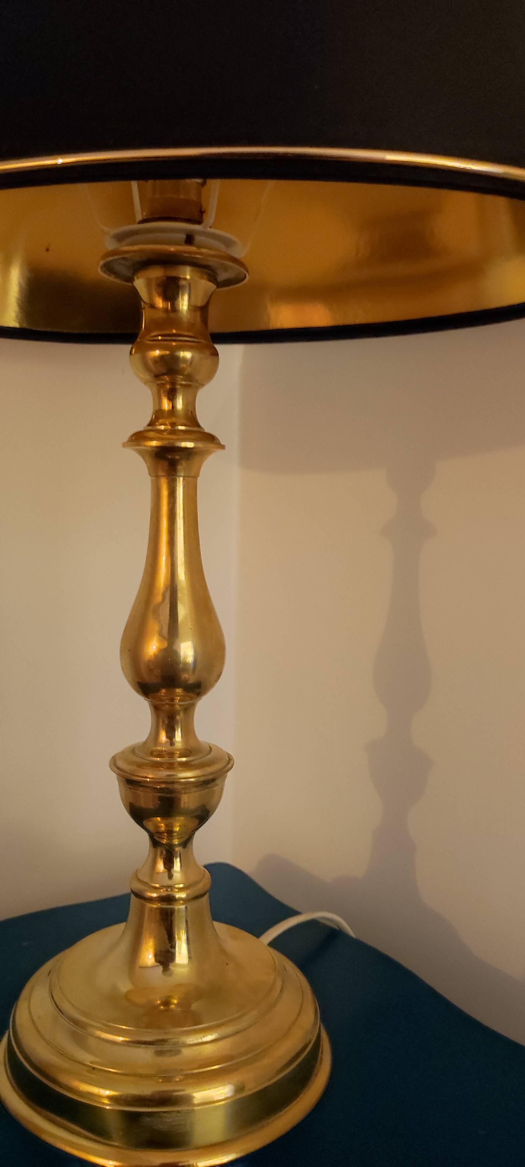 Brass table lamp