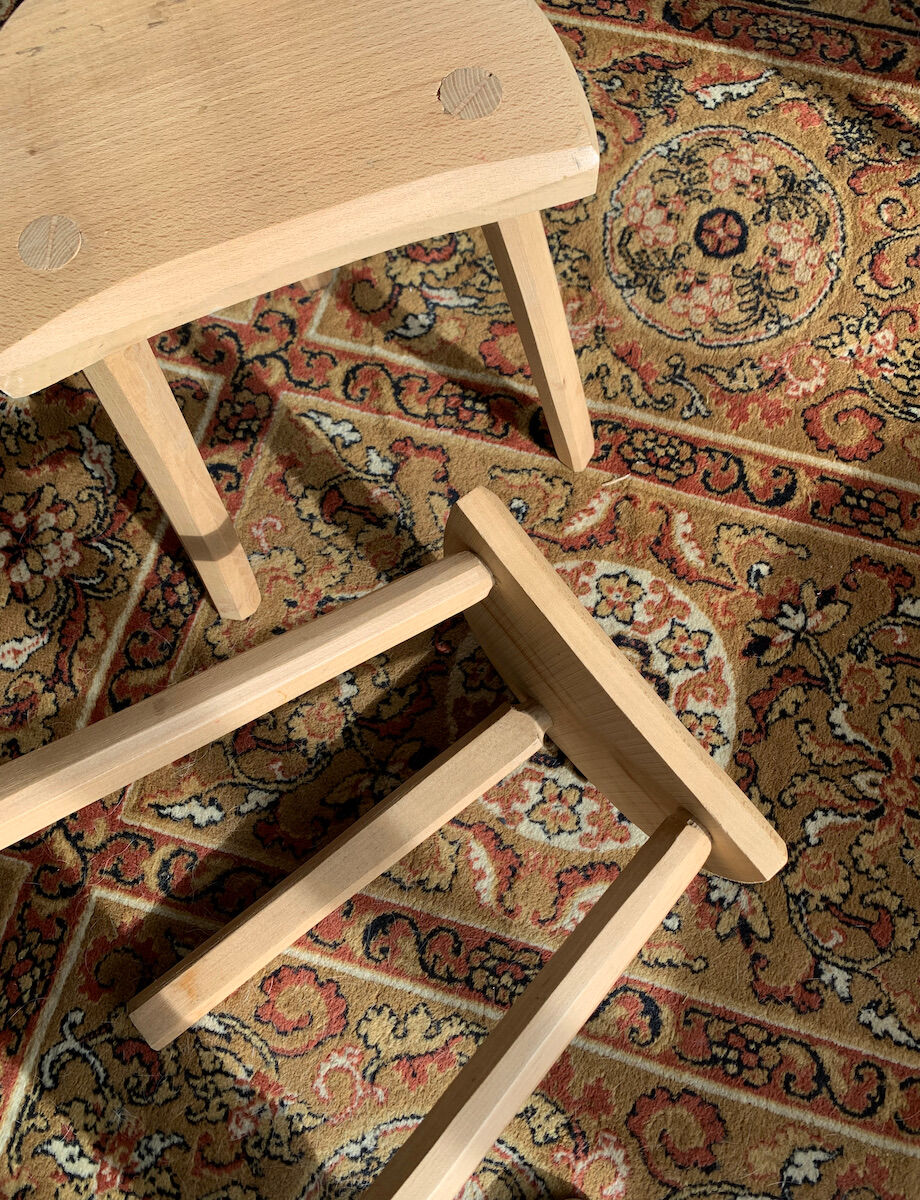 Paire de tabourets  bois brut