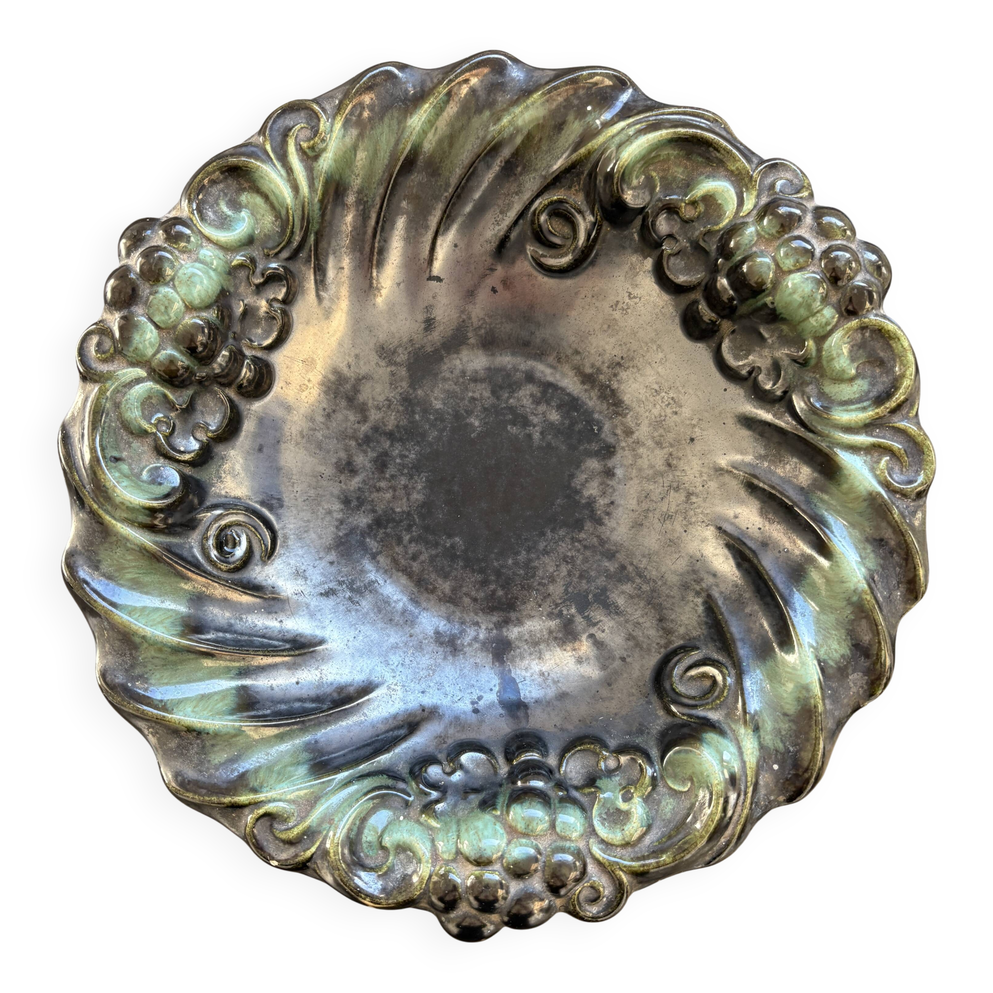 Art Nouveau ceramic bowl – grape decoration