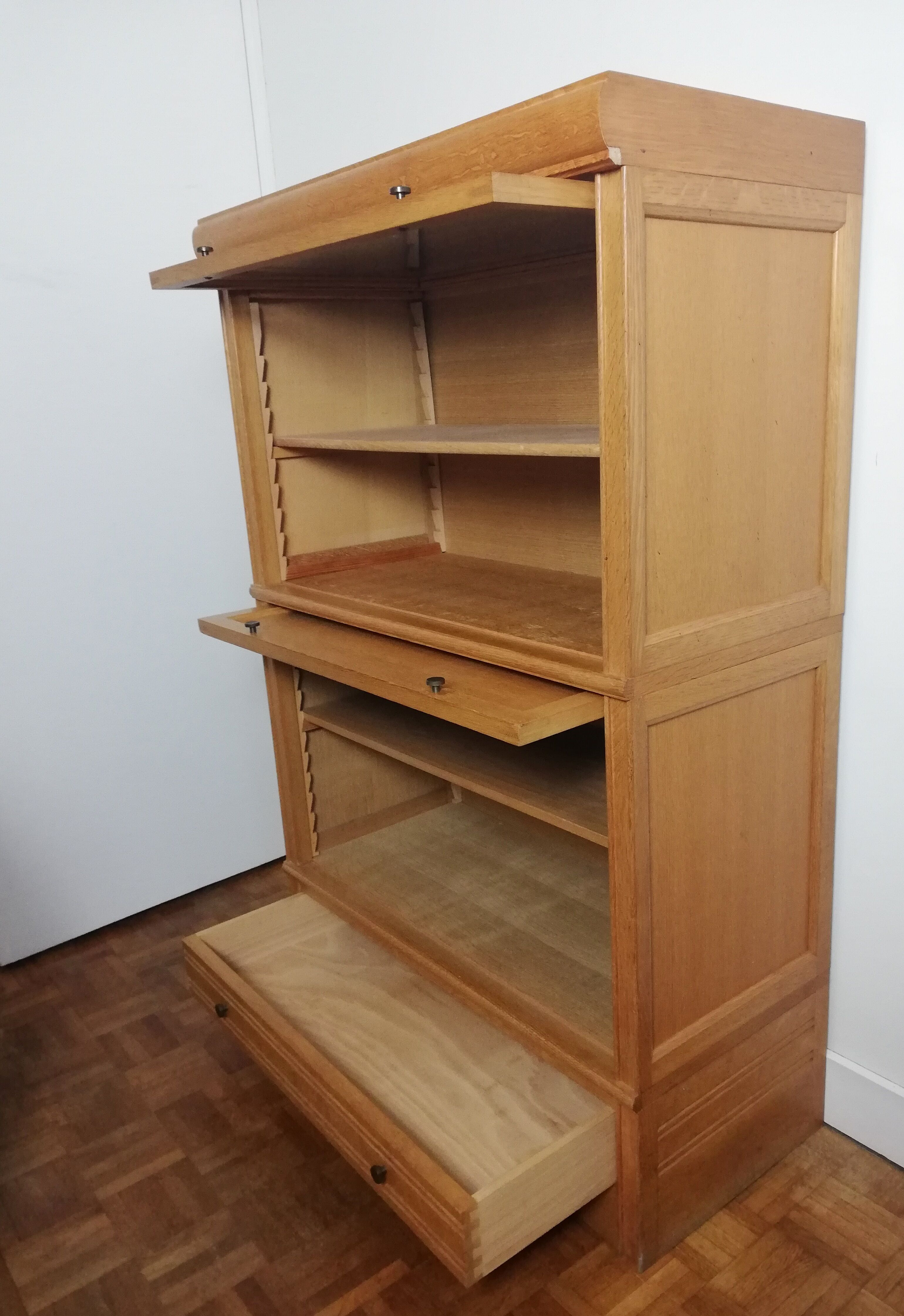 Furniture MD storefront library