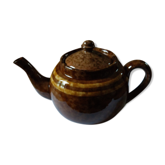 Teapot brown tone