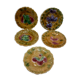 Lot of 5 plates in barbotine sarreguemines decor fruits