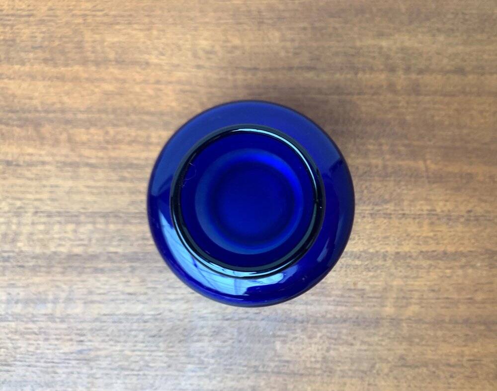 Glass vase from the GDR, mid-century from Veb Glaswerk Harz Derenburg, 1960s.