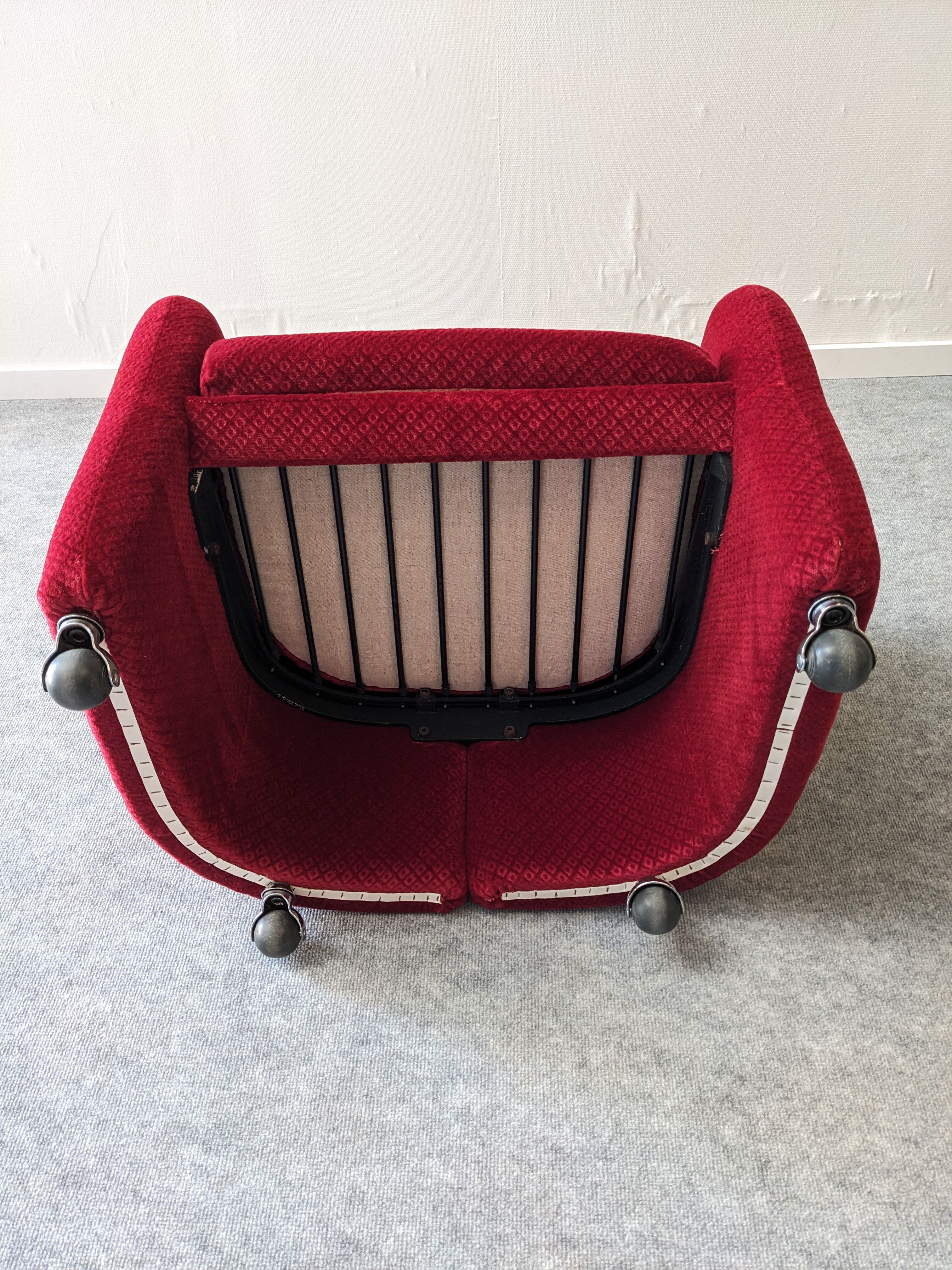 Italian armchair from the 60s/70s by Eugenio Gerli for Tecno