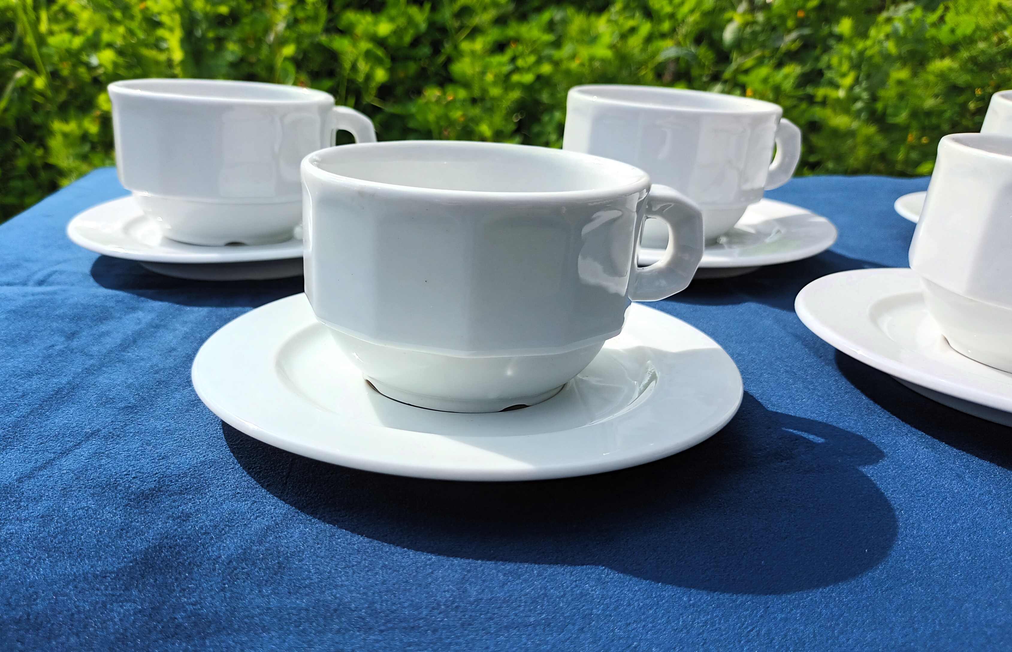 Lot de 6 tasses chocolat bistrot anciennes porcelaine Pillivuyt blanches  20 cl