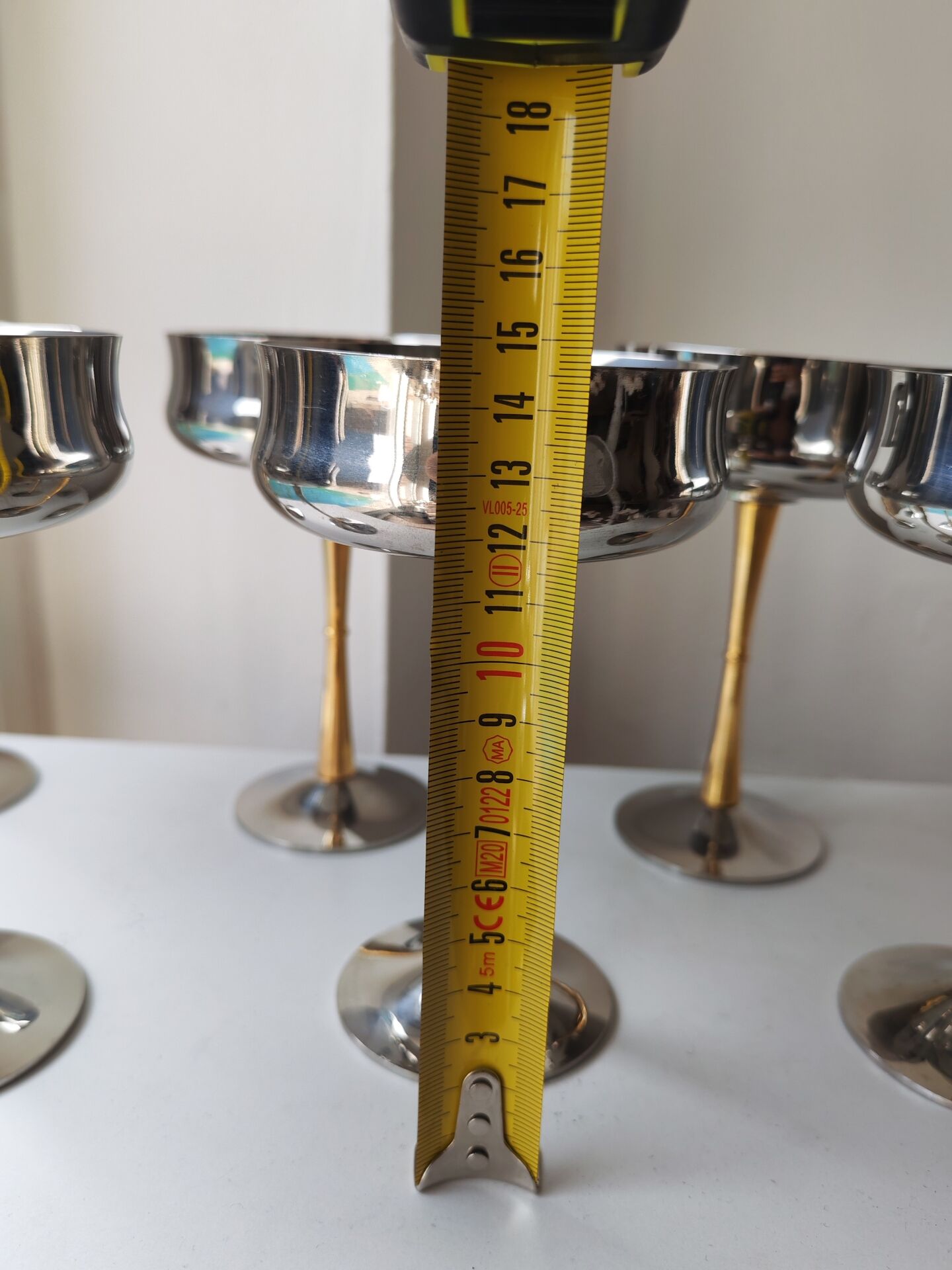 6 stainless steel chrome ice cream bowls