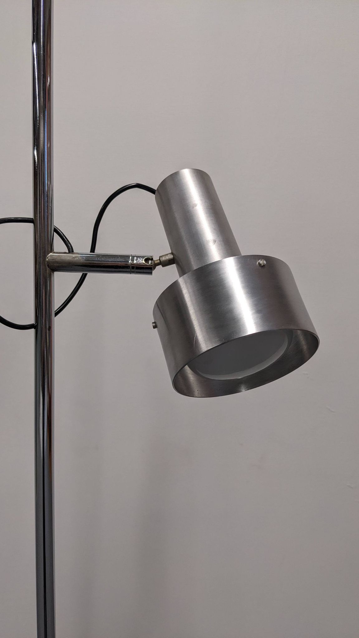 Space age modernist floor lamp with 2 aluminium spots, France circa 1970.