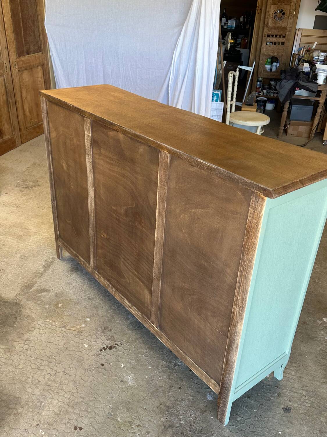 Buffet vintage bois et vert sauge