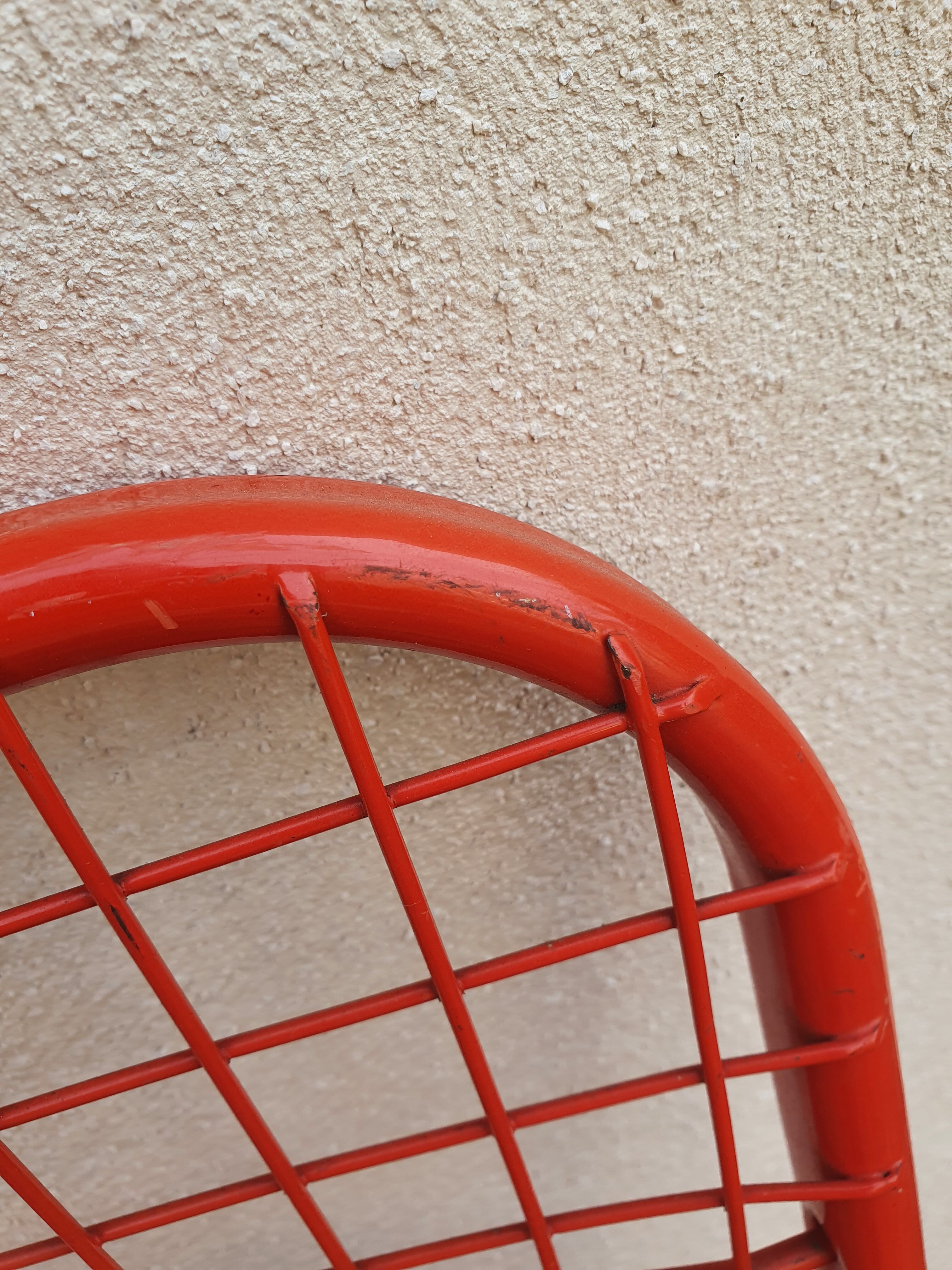 Red mesh folding chair Taulin 80s