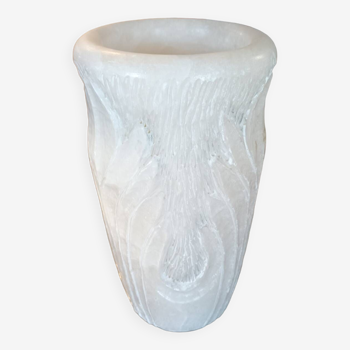 Vase en albâtre vintage