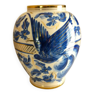 Vase vintage Hubert Bequet Quaregnon, oiseau du paradis bleu et dorure