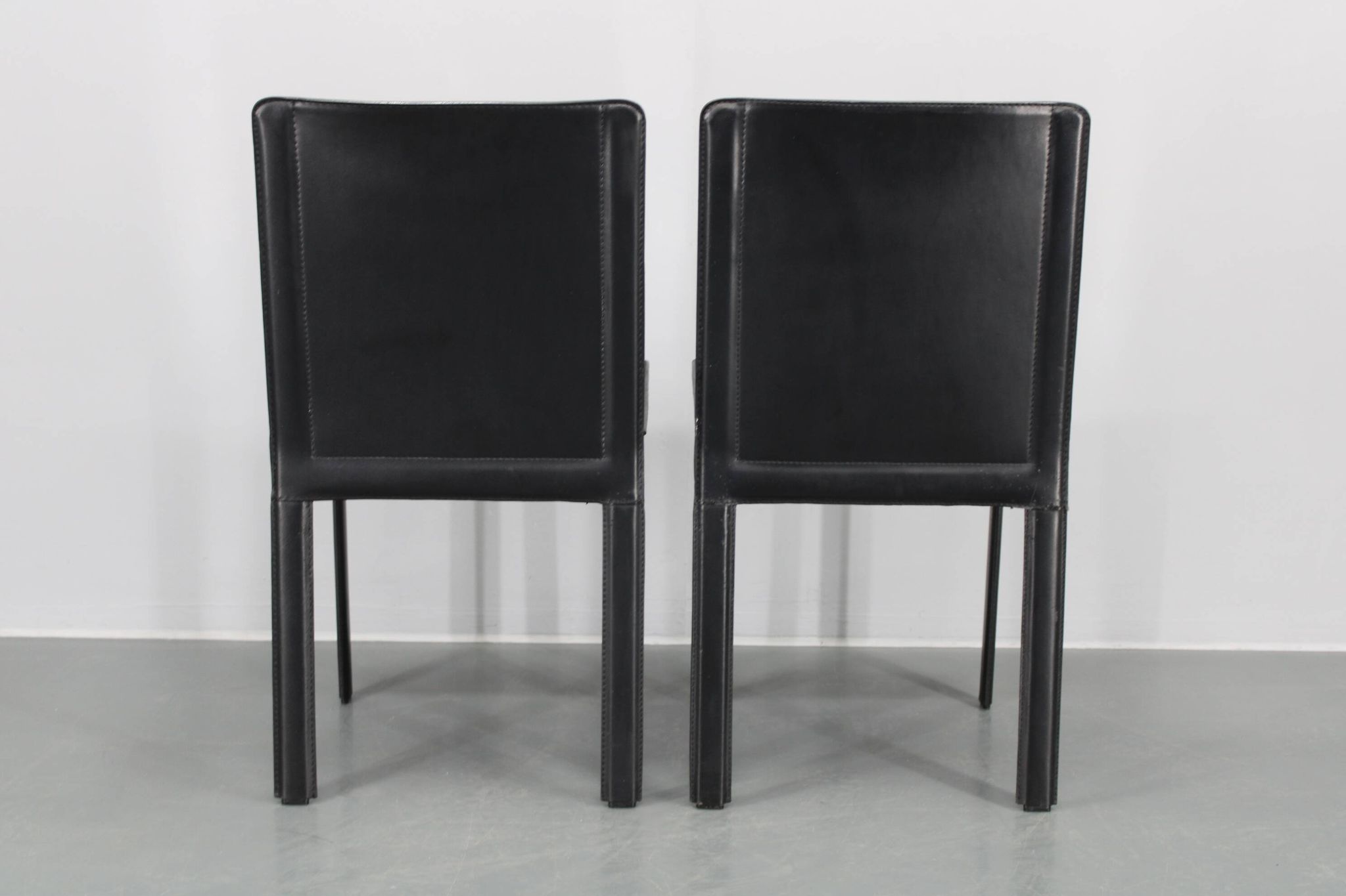 1980s Set of Four Dining Chairs in Leather in Matteo Grassi Style, Italy