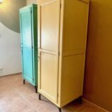 Armoire d'internat jaune