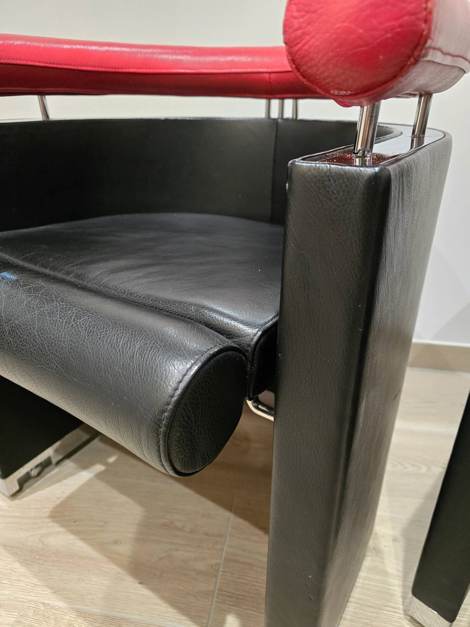 80's design leather and chrome metal armchairs