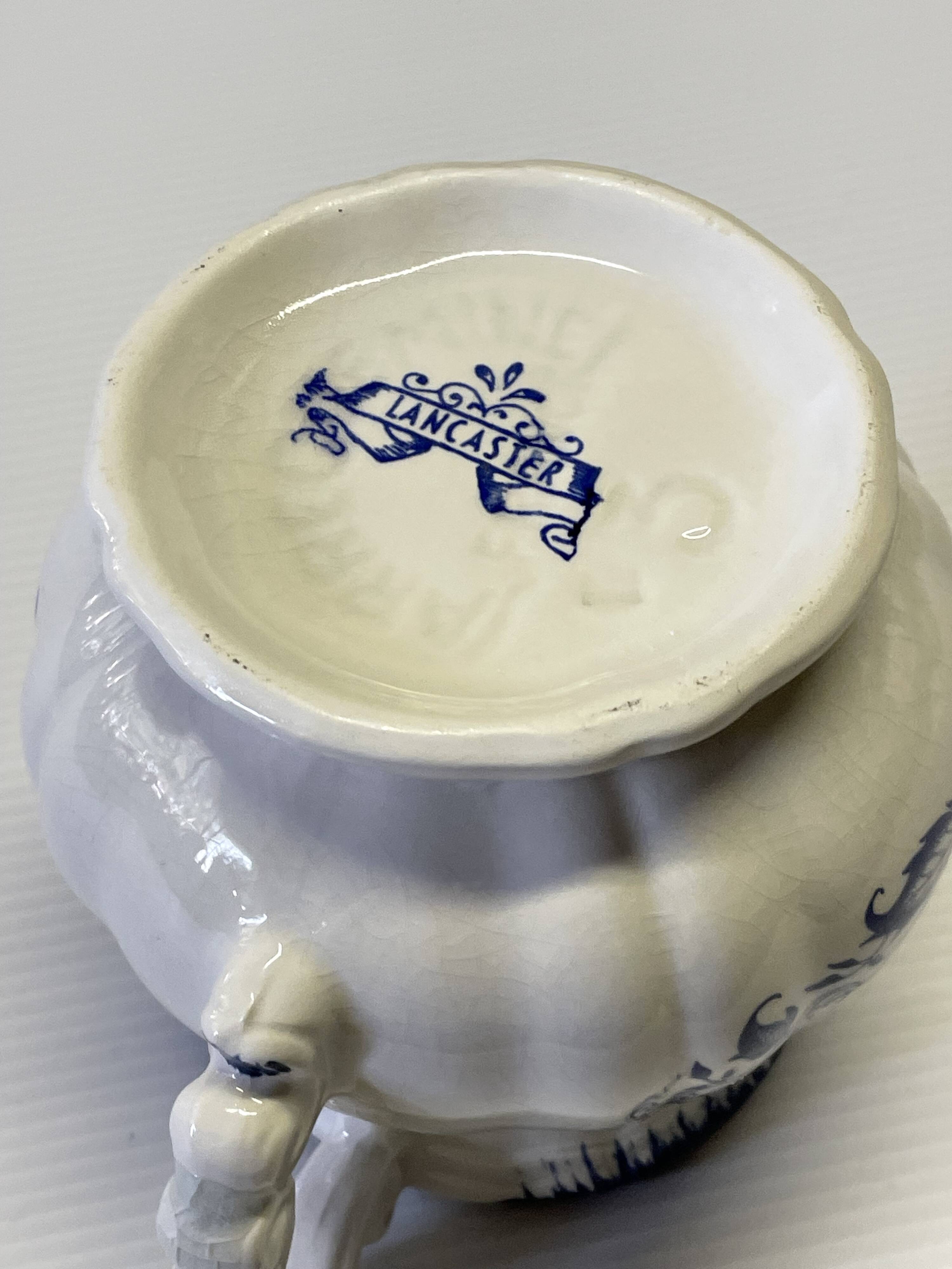 Very nice old ceramic milk jug from Lancaster in good condition.