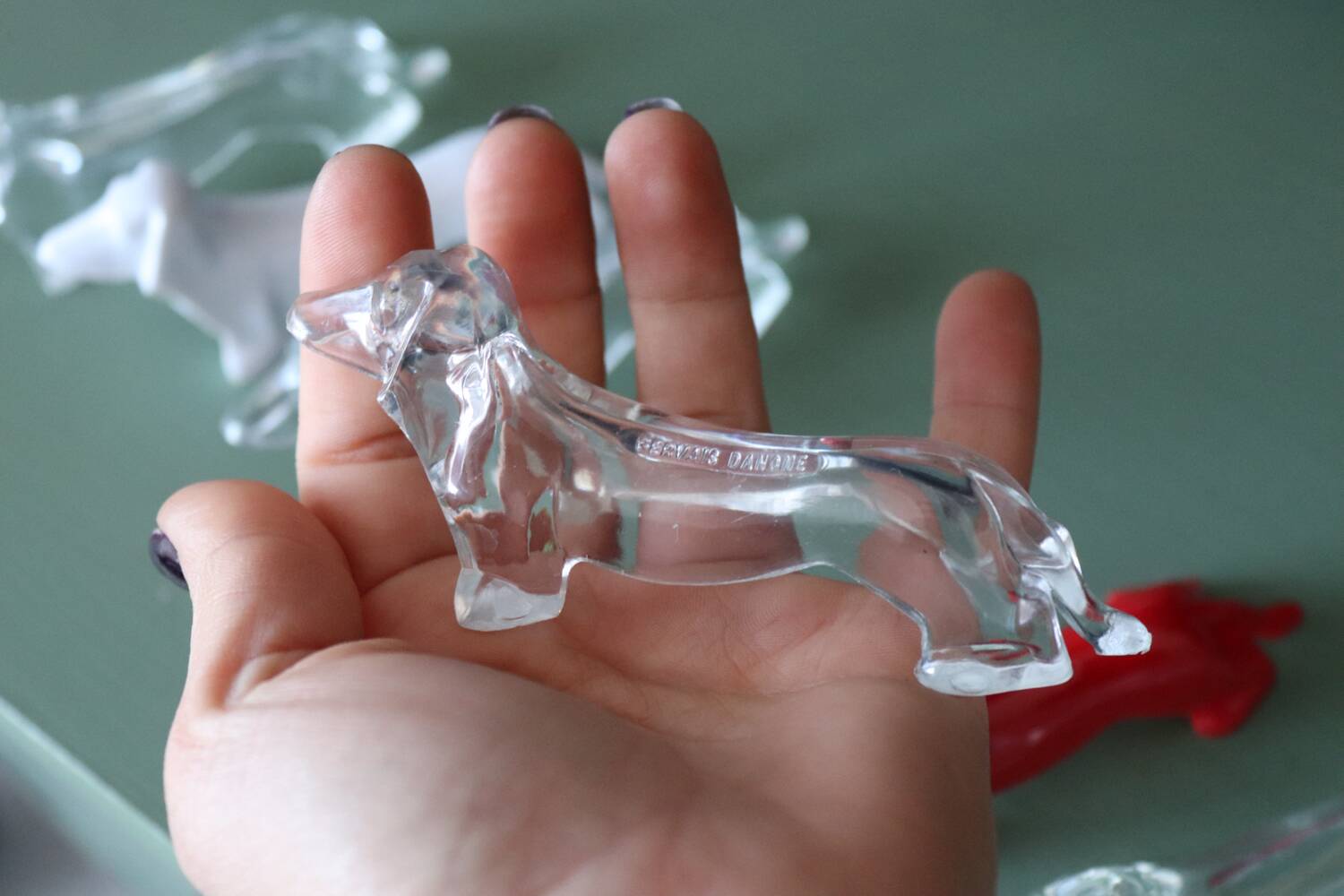 12 vintage dachshund knife rests