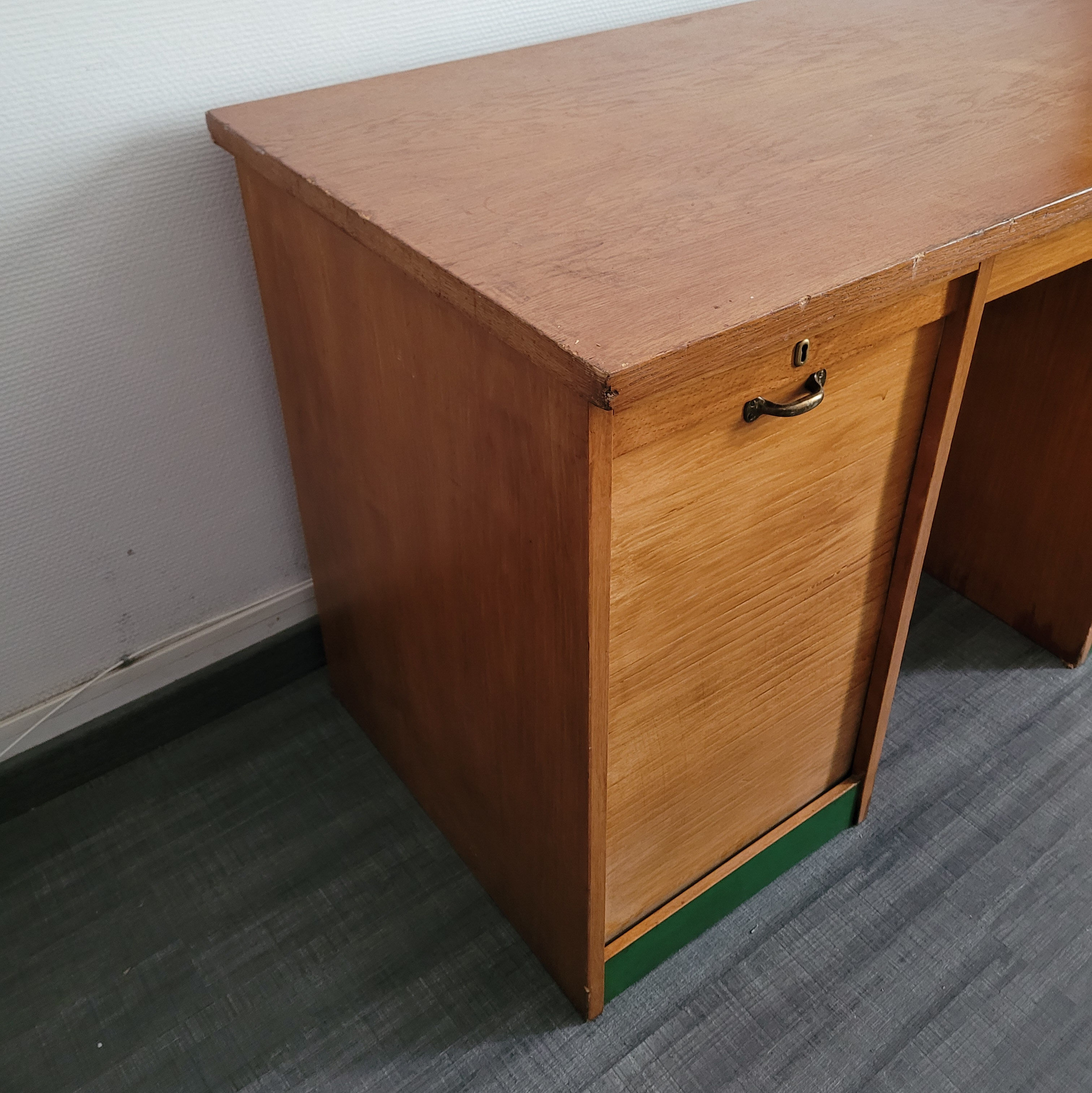 Bureau mid century en bois 1960