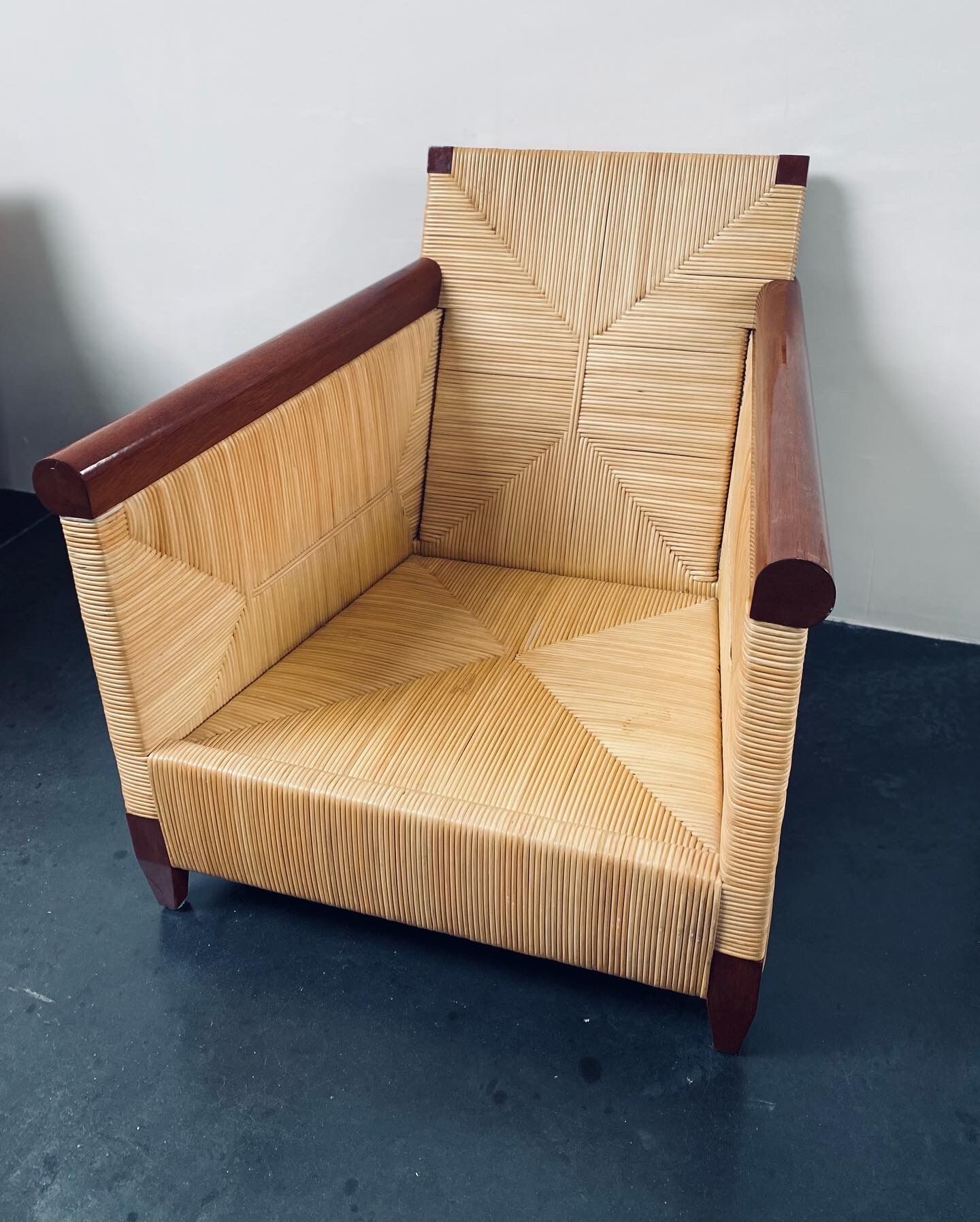 Rare to find! Sofa and armchair collection merbeau limited series by John Hutton for Donghia