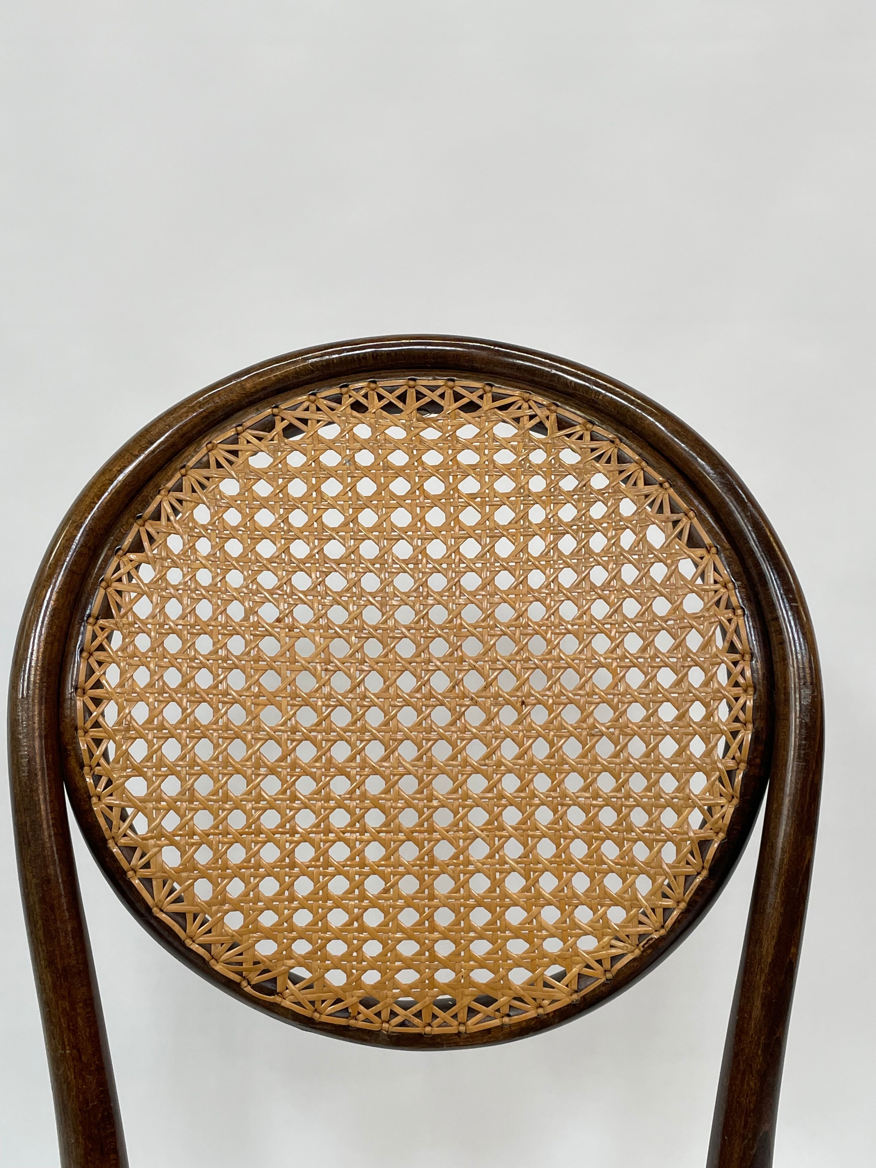 Ensemble vintage de quatre chaises Michael Thonet ZPM Radomsko Design